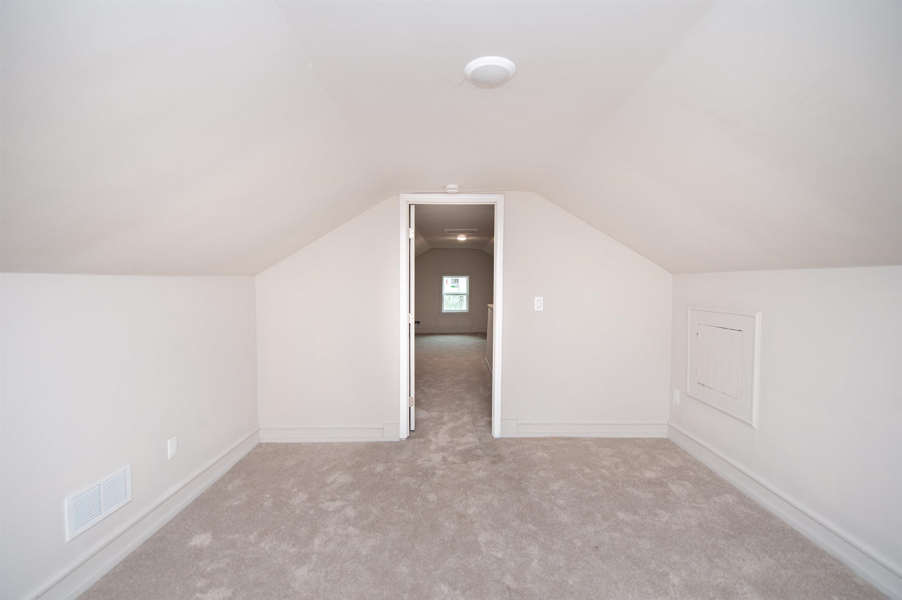 41 2nd Street Property Photo 22