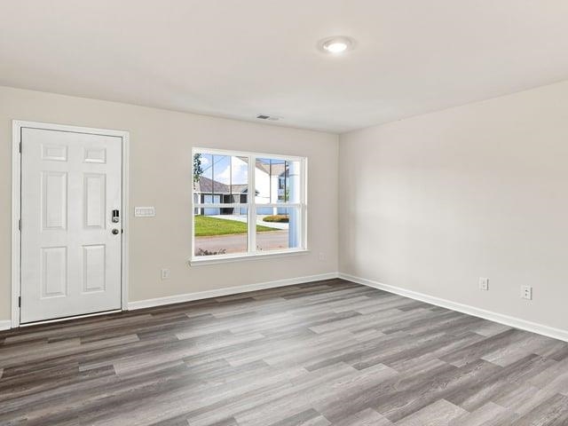 1216 Golf Drive Property Photo 7