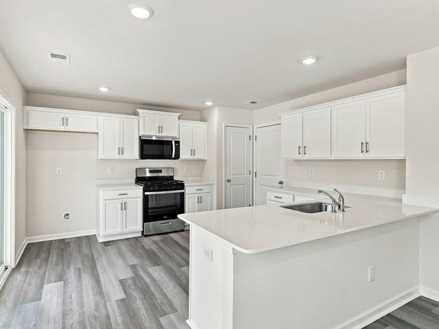 1216 Golf Drive Property Photo 14