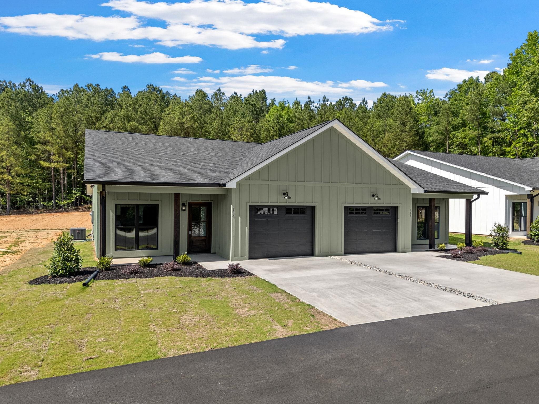 108 Medical Science Drive Property Photo 2