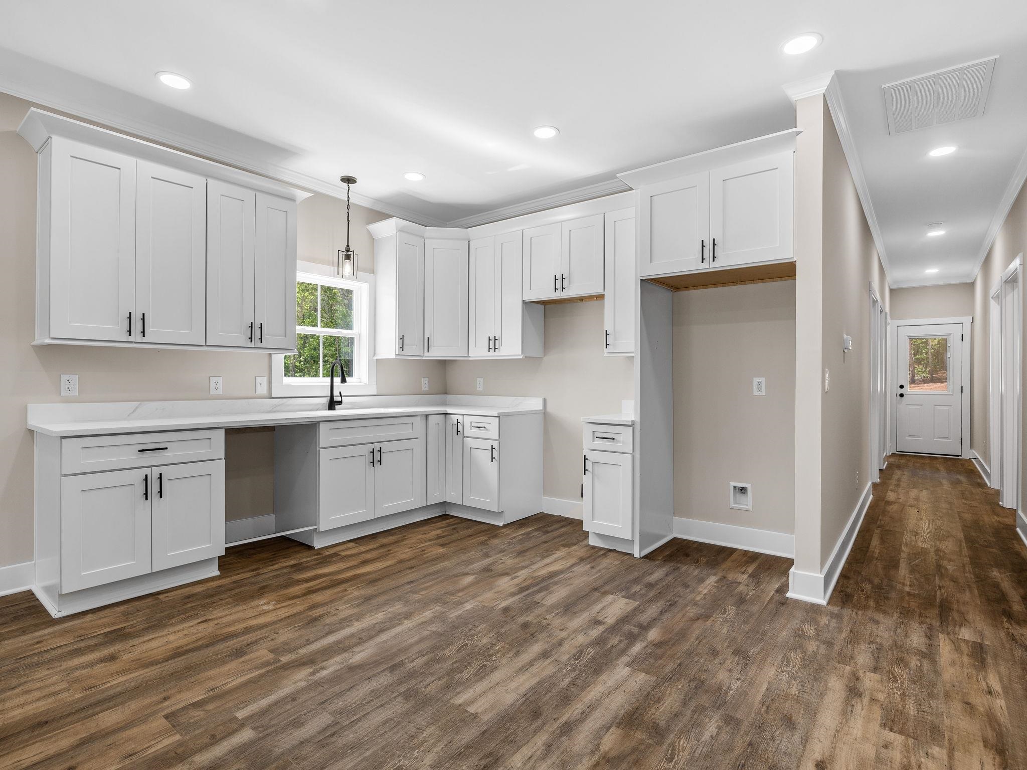 108 Medical Science Drive Property Photo 7