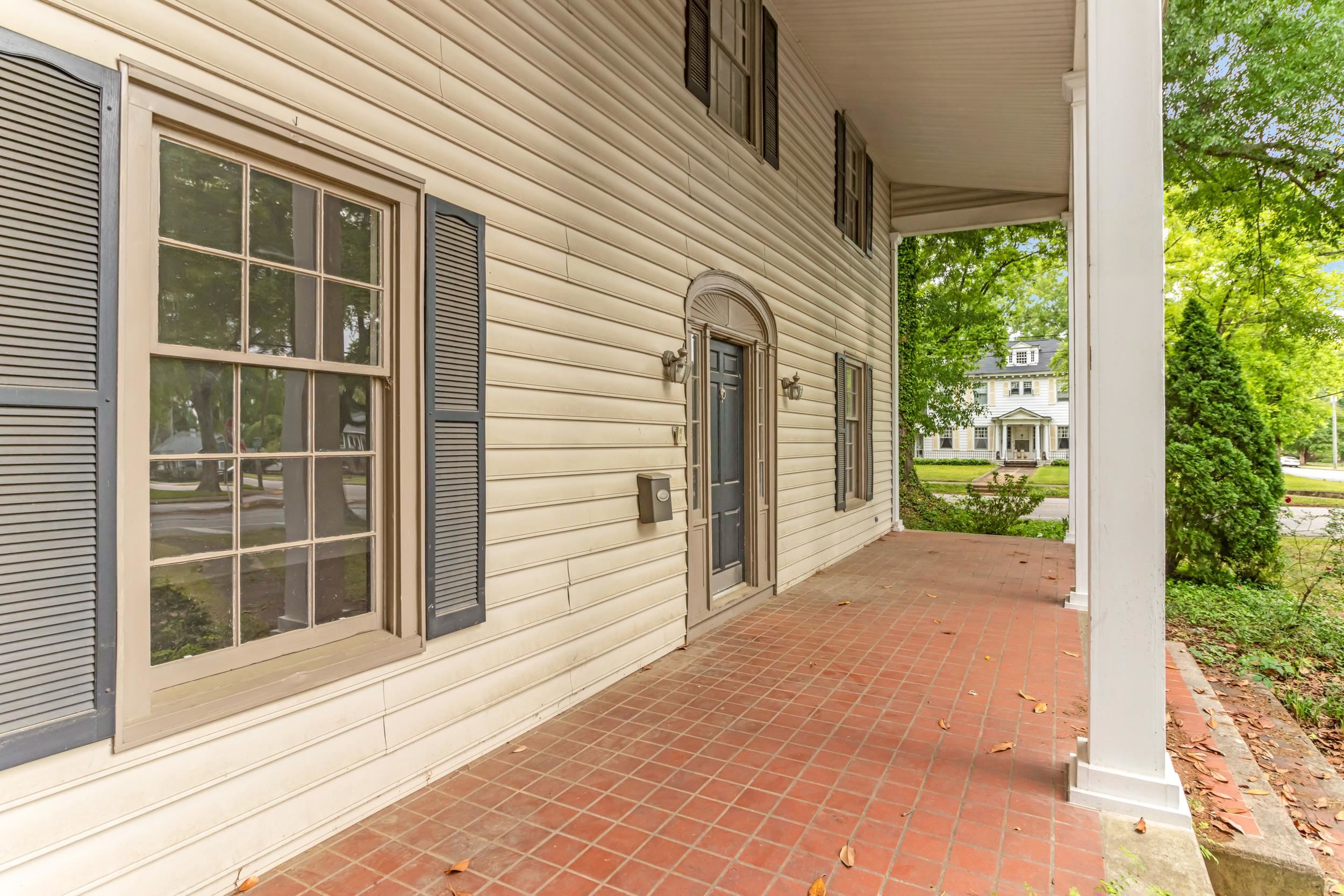 429 S Petty Street Property Photo 3