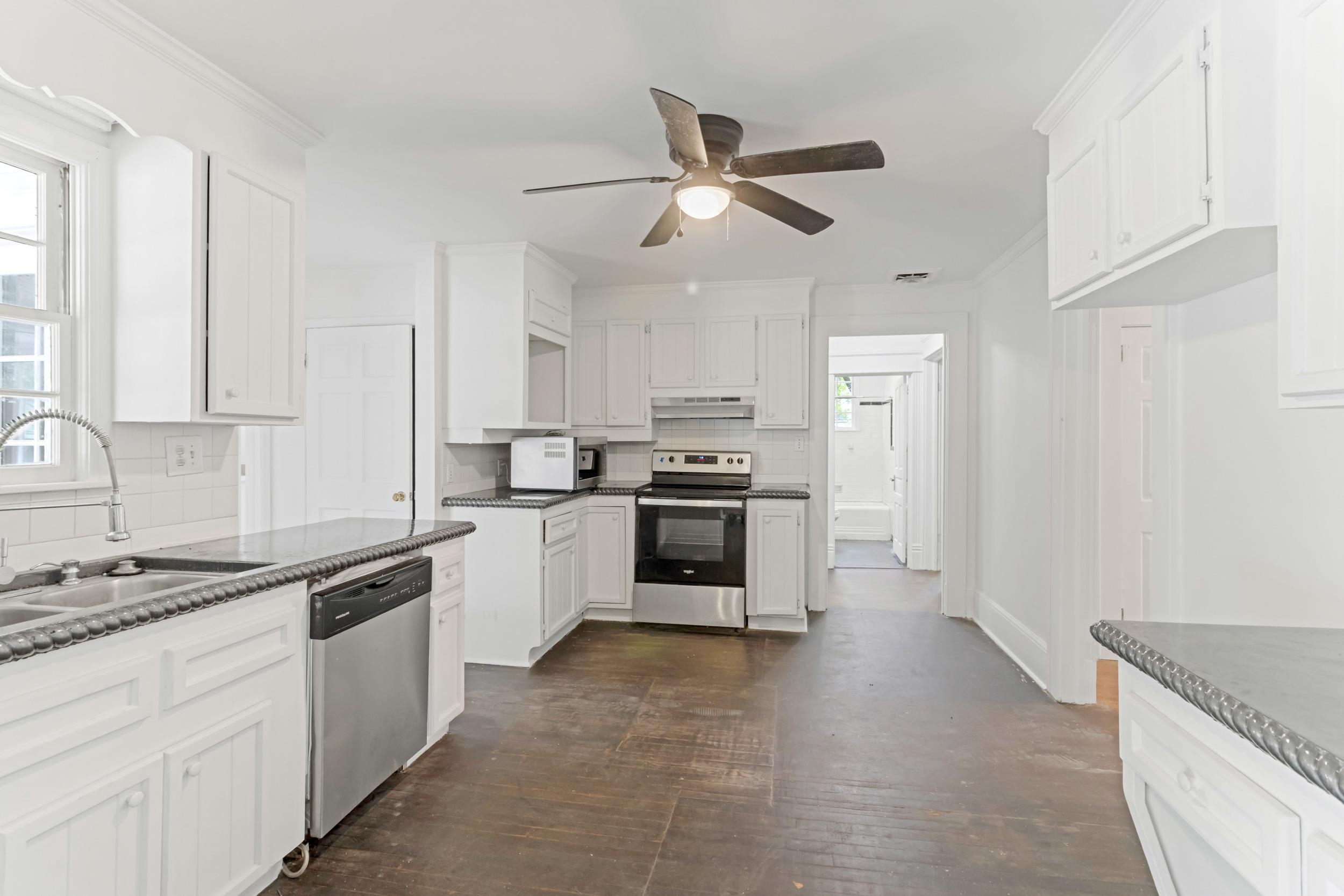 429 S Petty Street Property Photo 6