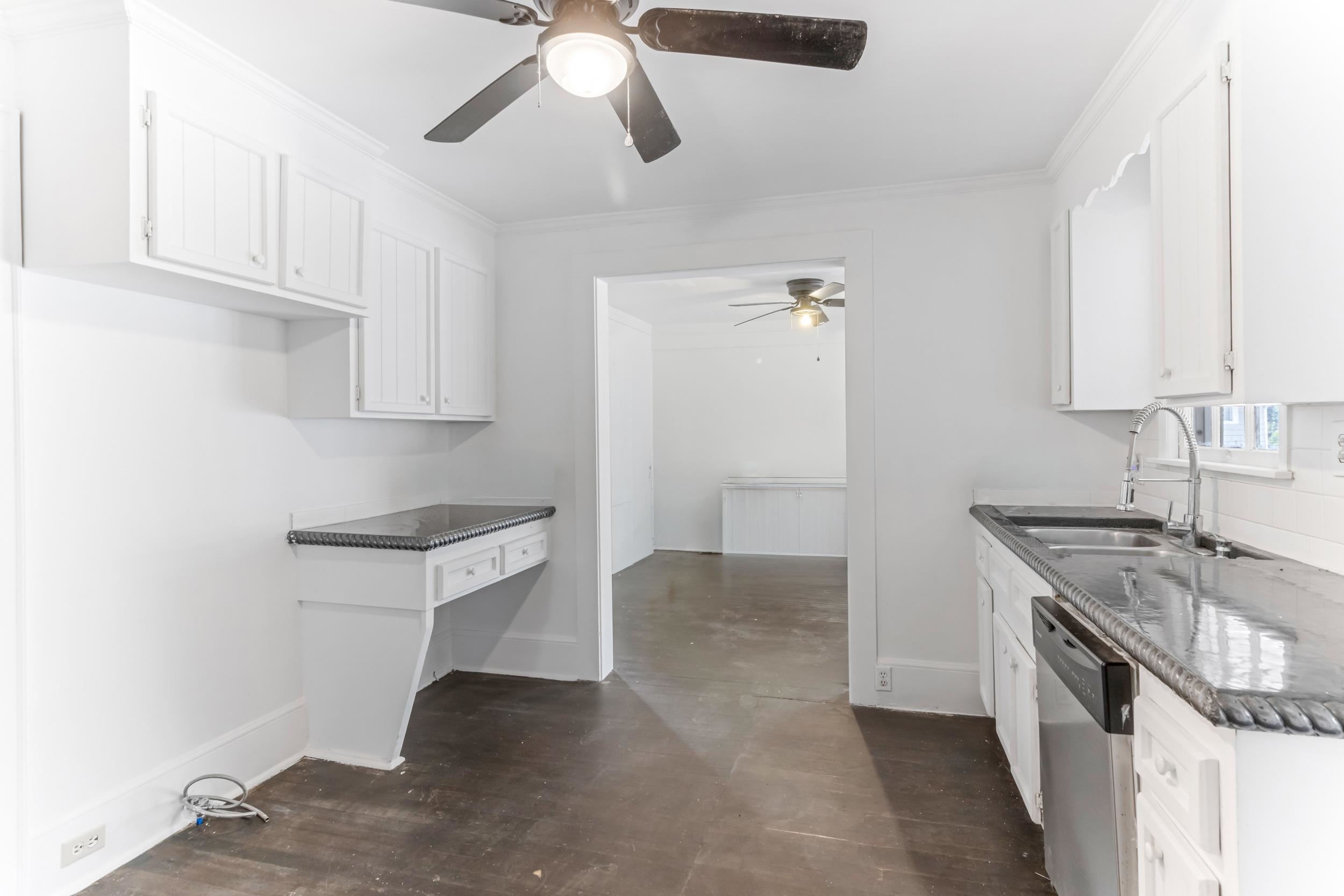 429 S Petty Street Property Photo 7