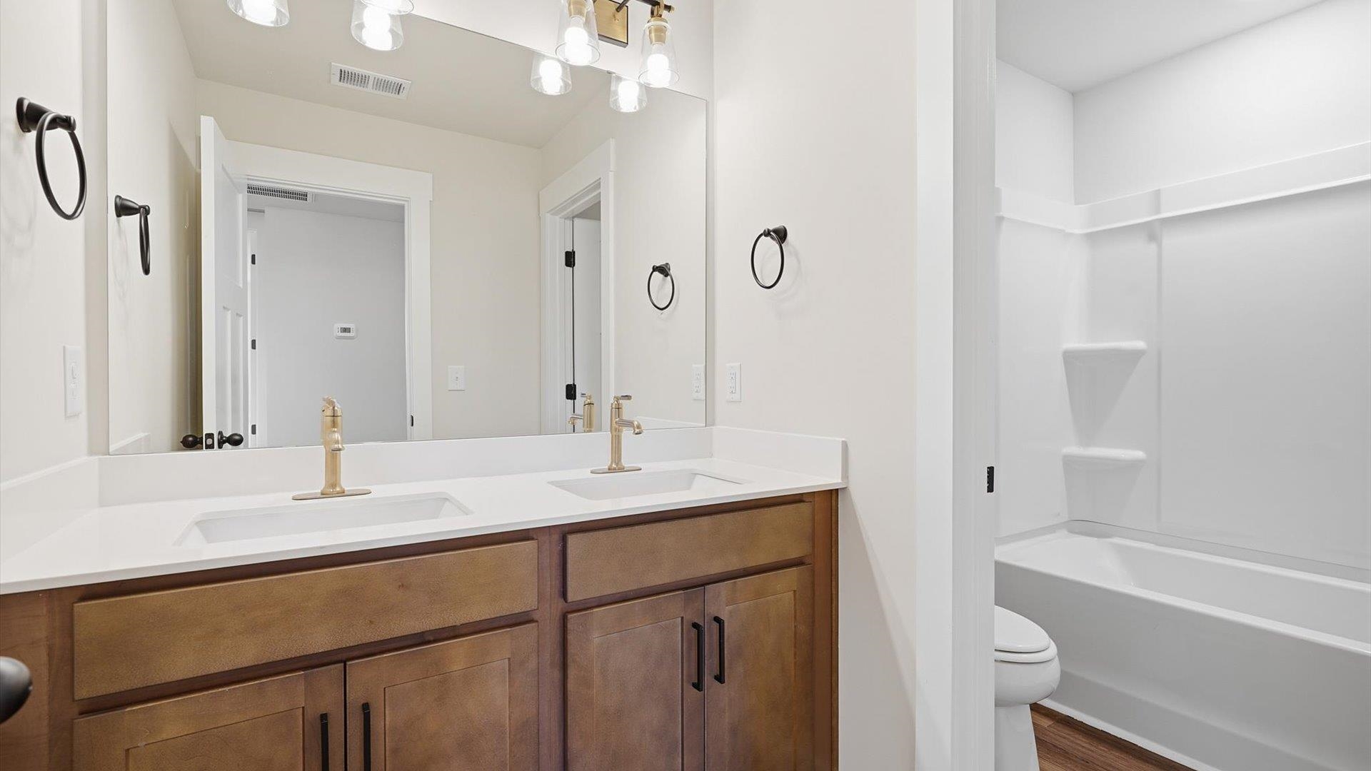 1005 Meadow Rue Court Property Photo 29