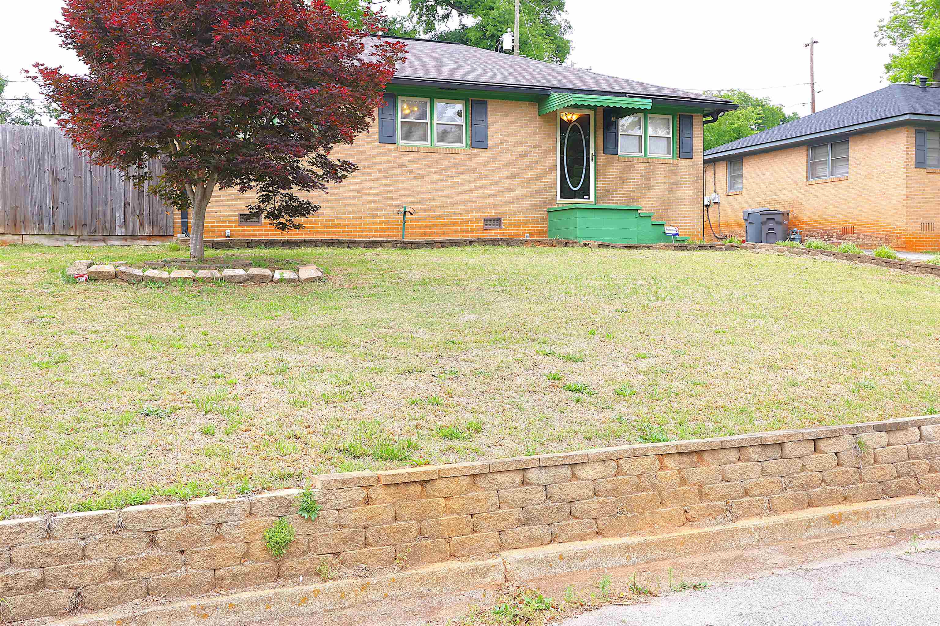127 Norris Court Property Photo 3