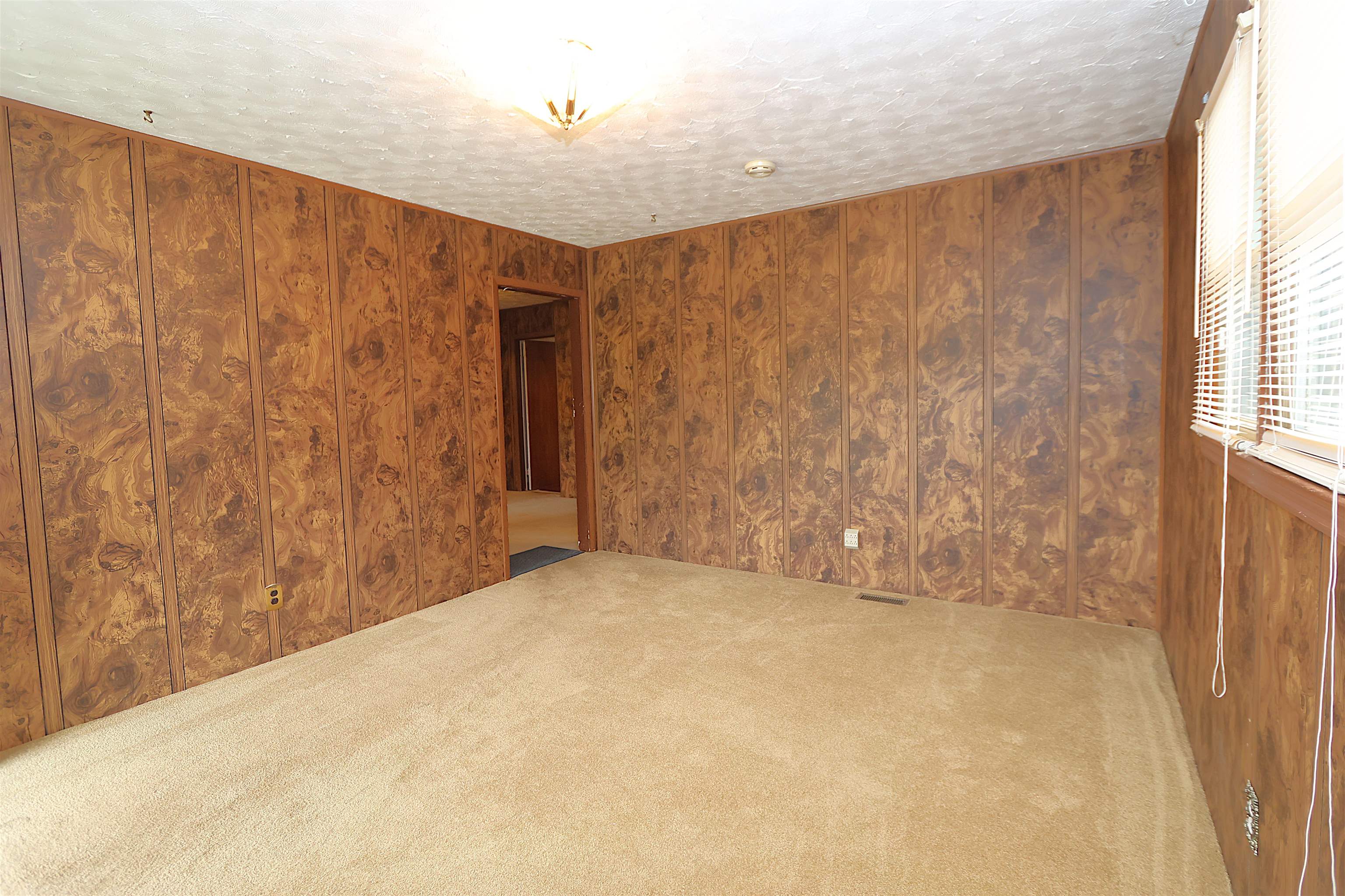 127 Norris Court Property Photo 9