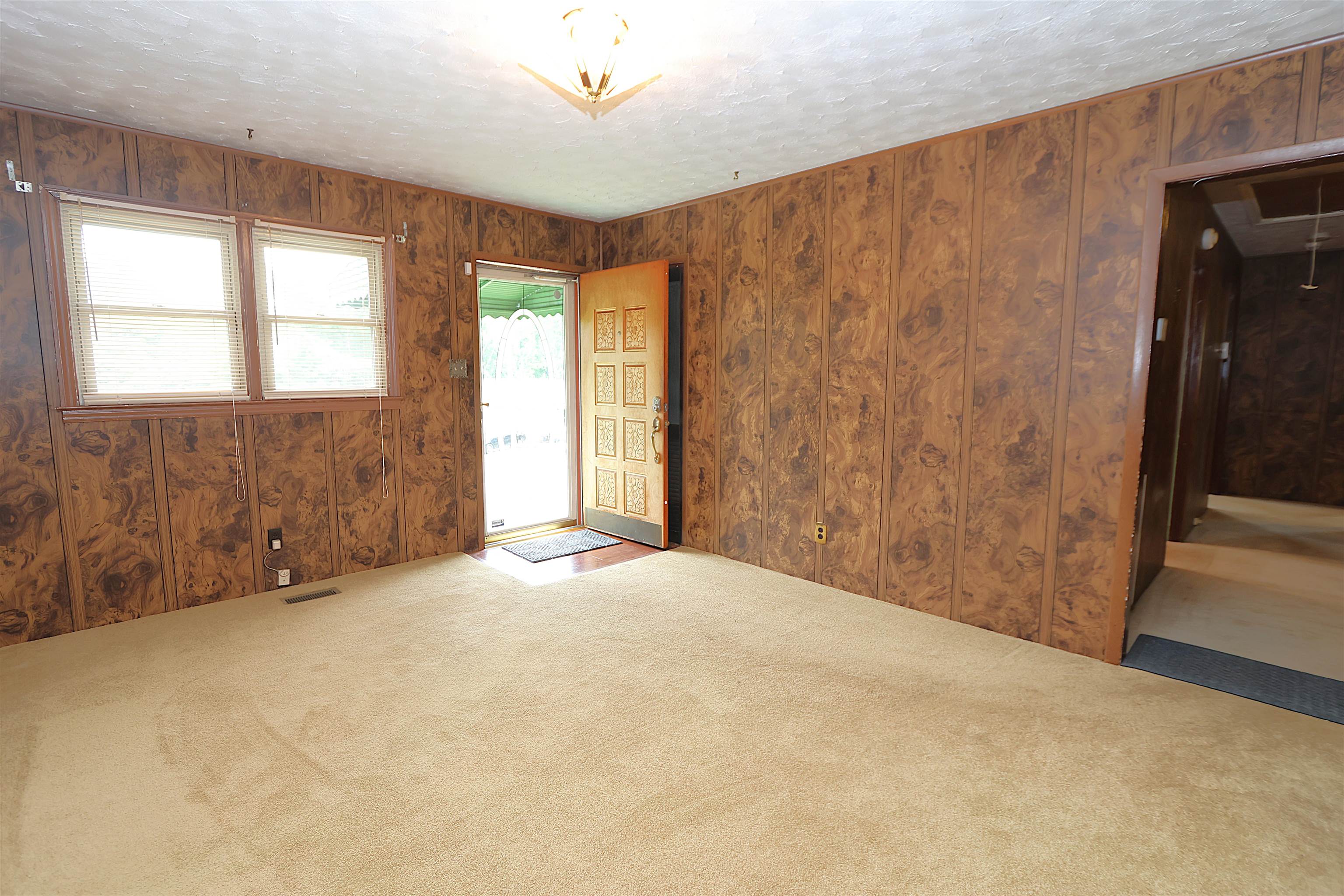 127 Norris Court Property Photo 10