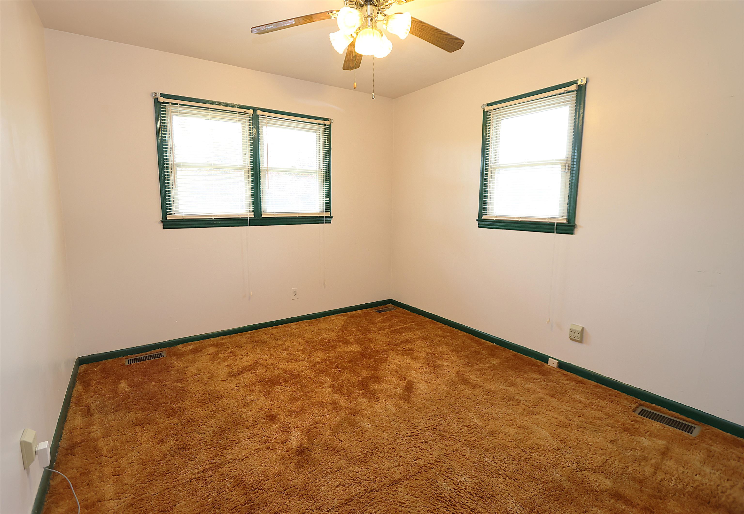 127 Norris Court Property Photo 15