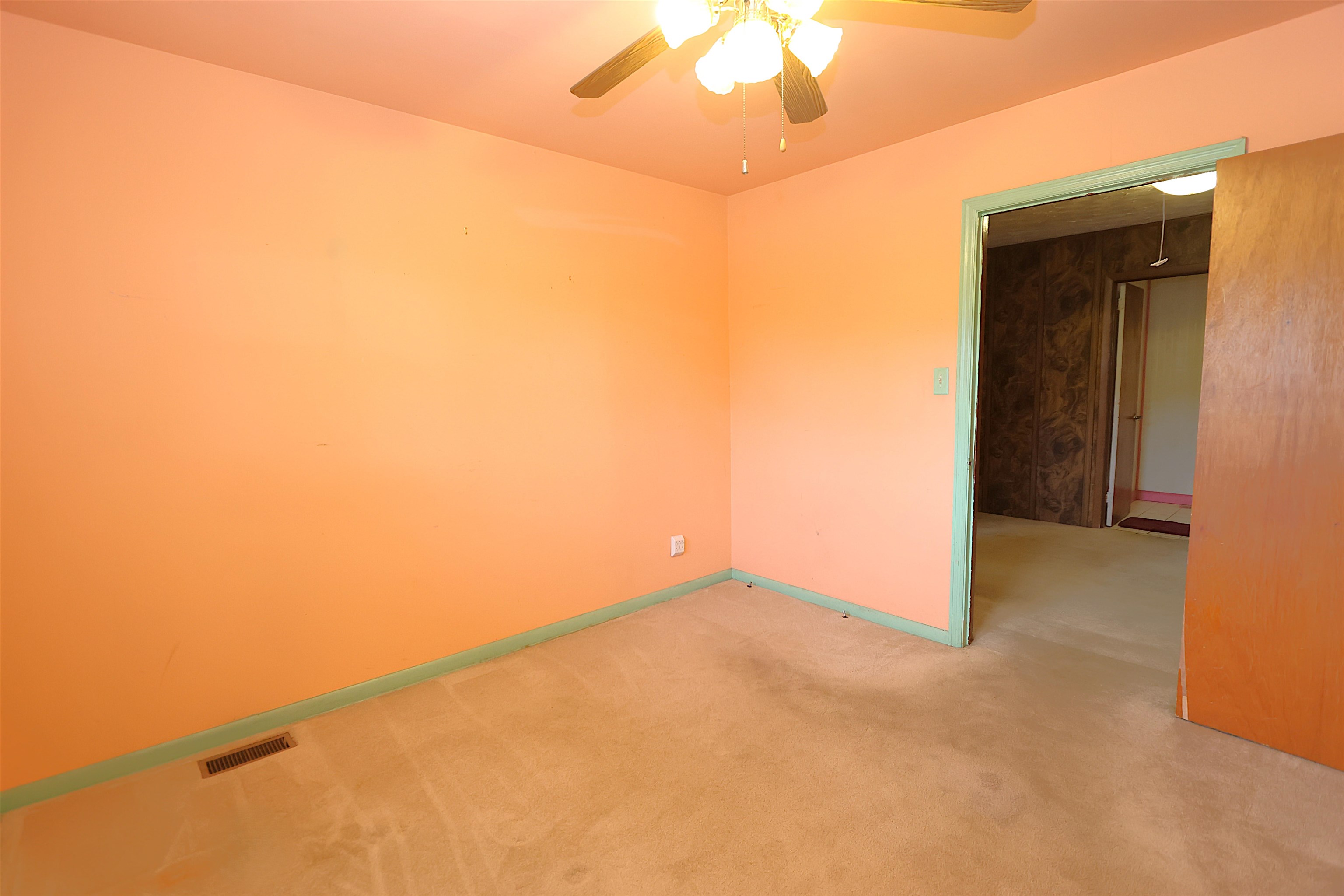 127 Norris Court Property Photo 21