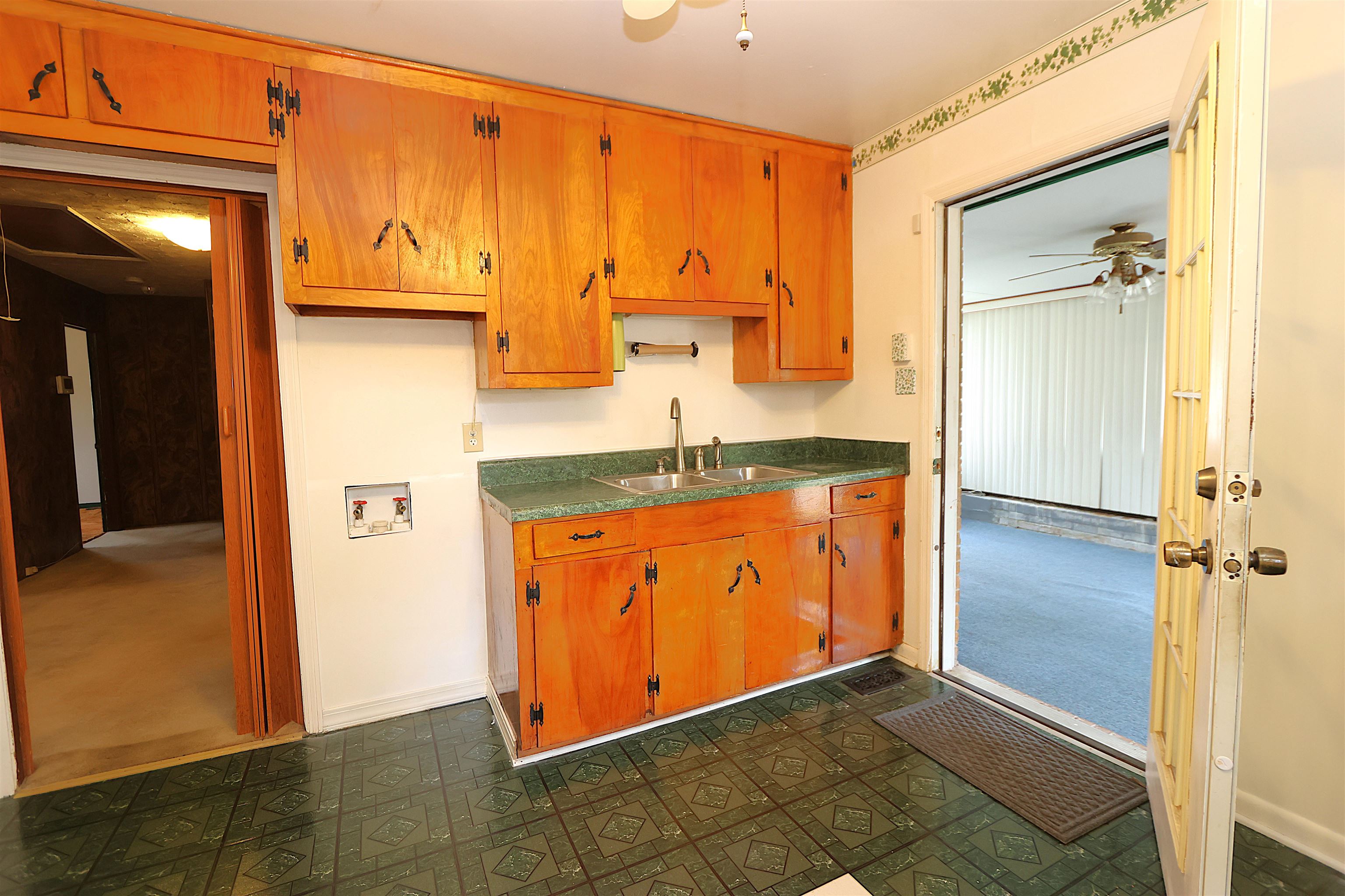 127 Norris Court Property Photo 38
