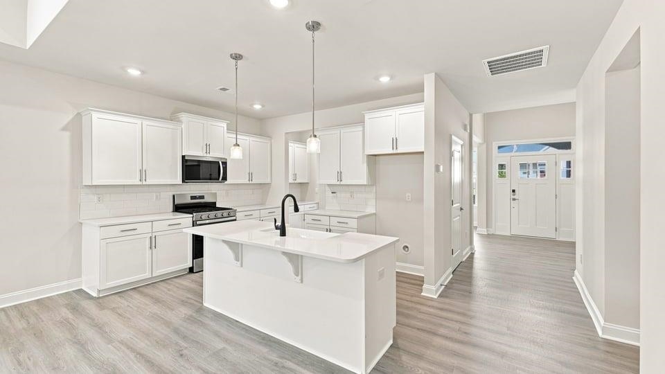 557 Woodcot Drive Property Photo 12