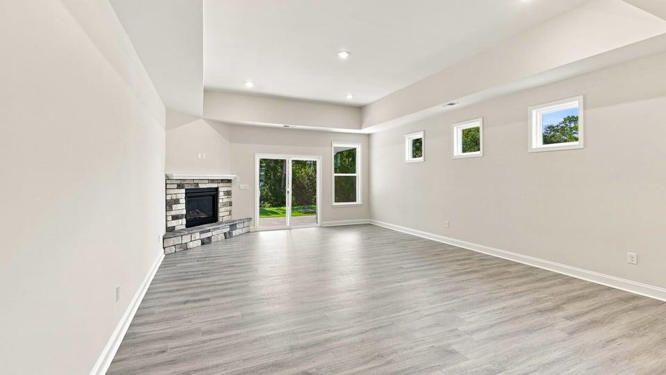 557 Woodcot Drive Property Photo 16