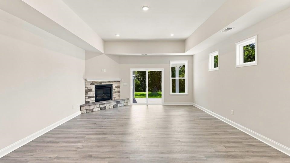 557 Woodcot Drive Property Photo 17