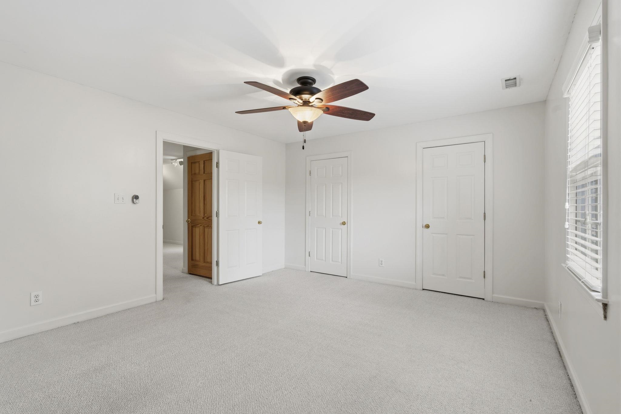313 N Oakley Lane Property Photo 25