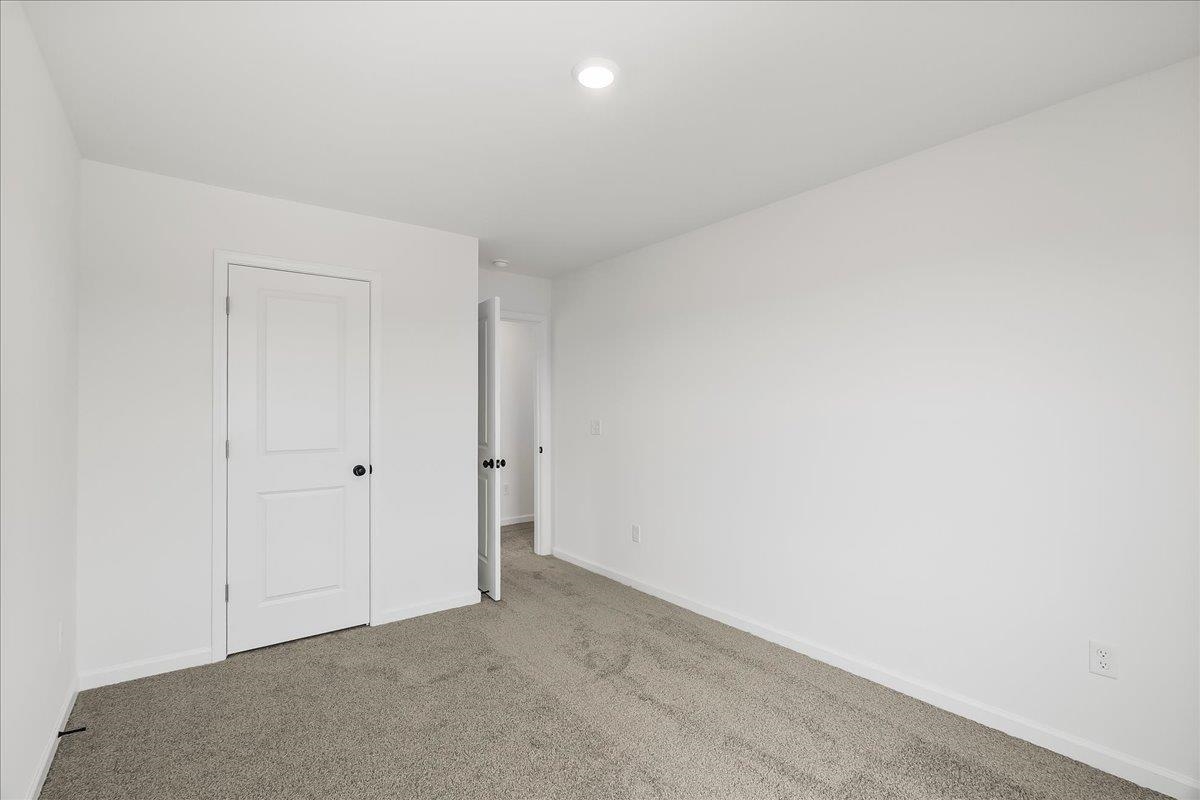 188 Hunter Ridge Drive Property Photo 33