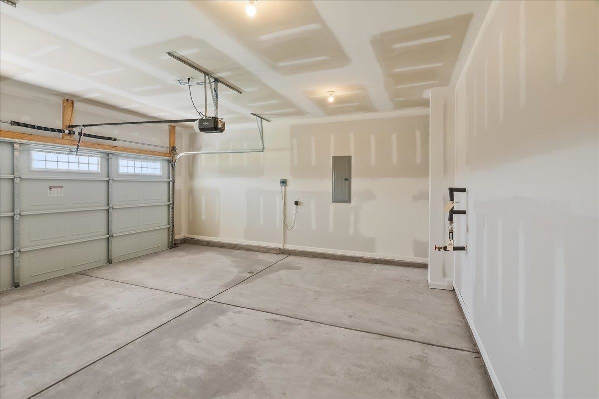 188 Hunter Ridge Drive Property Photo 37