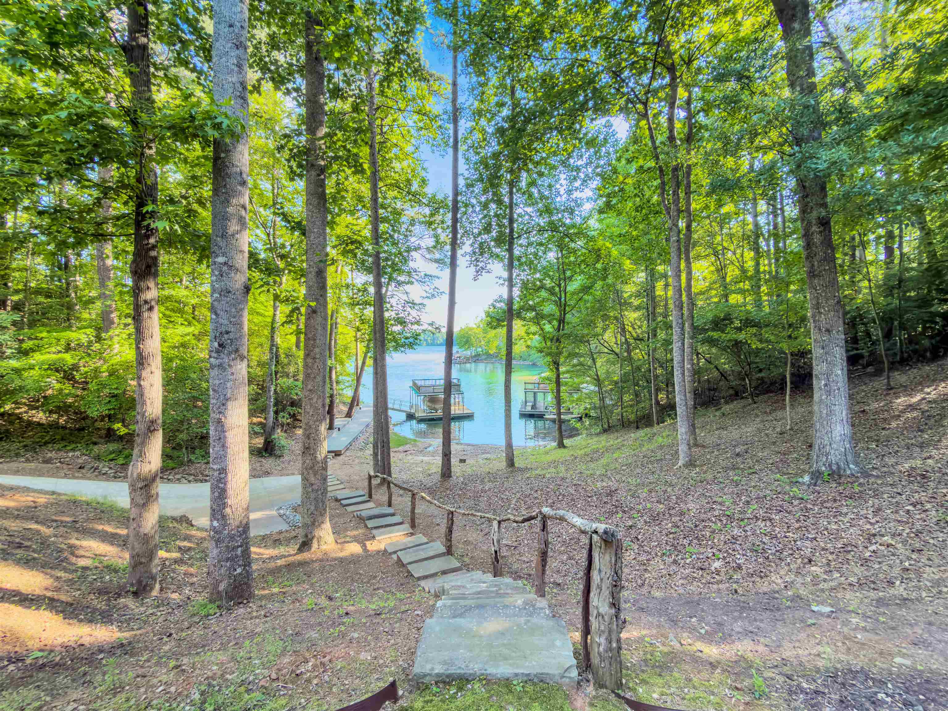 304 Trottingwolf Trail Property Photo 33