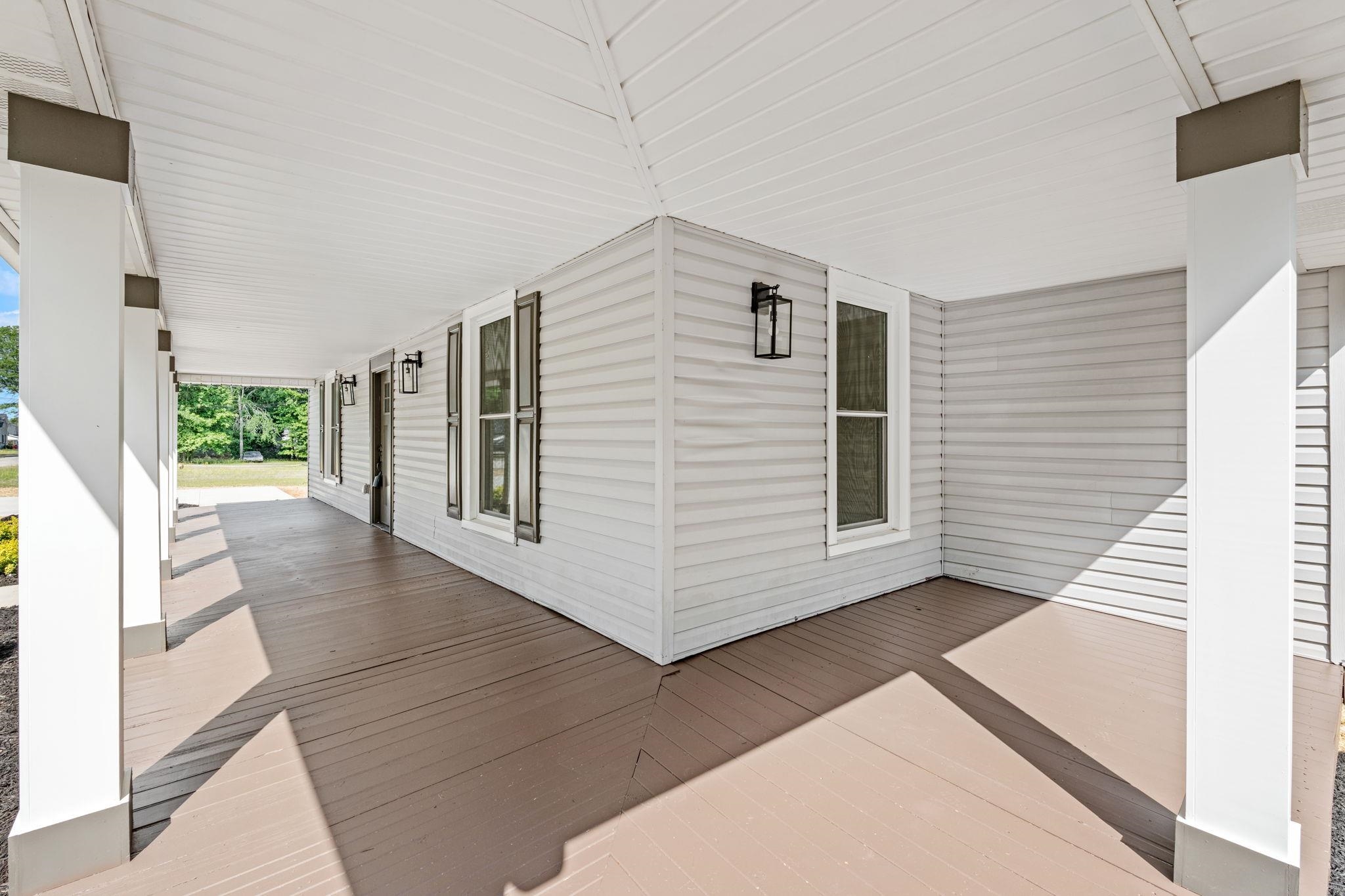 444 W Peachtree Street Property Photo 14