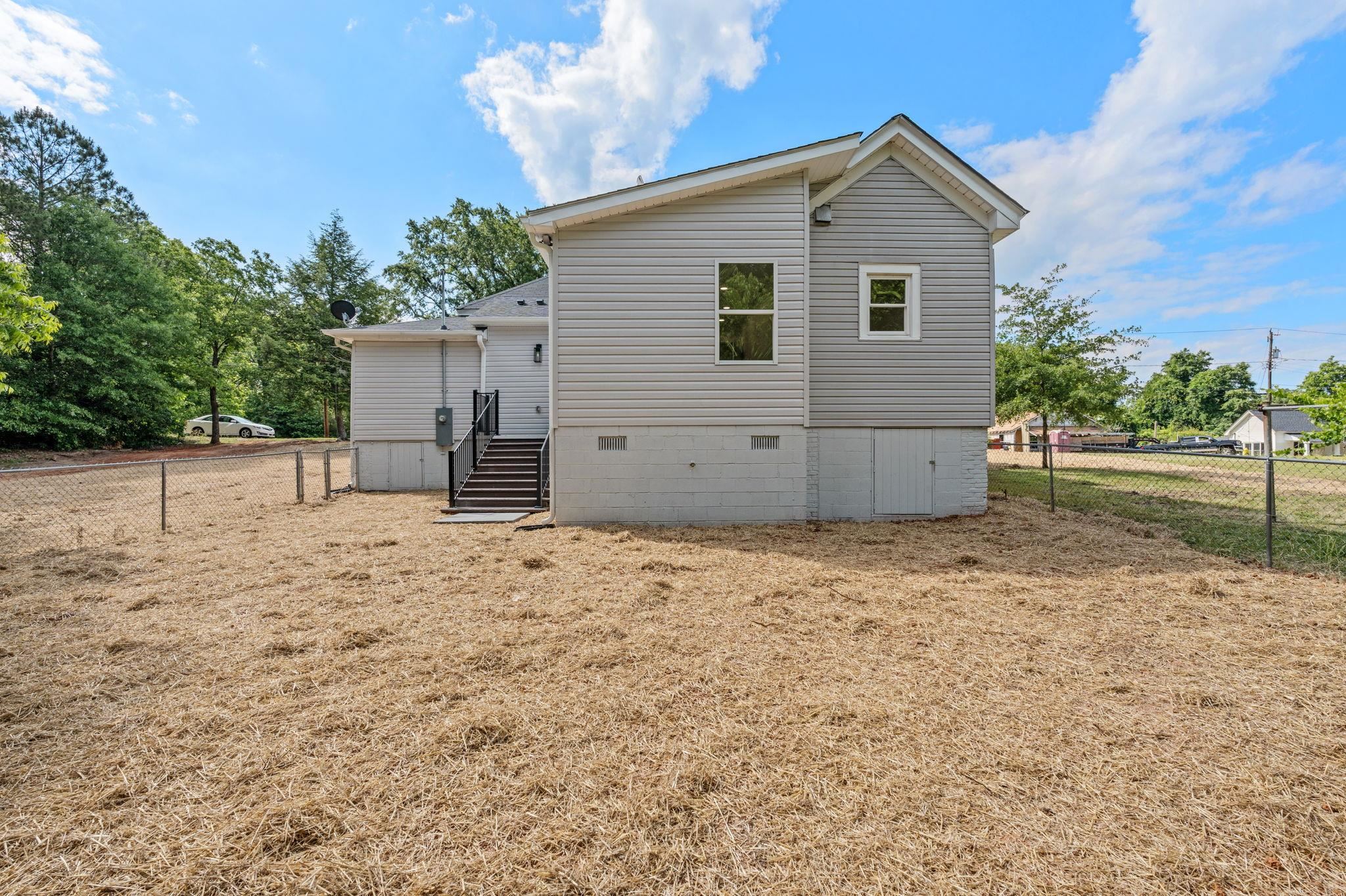 444 W Peachtree Street Property Photo 16