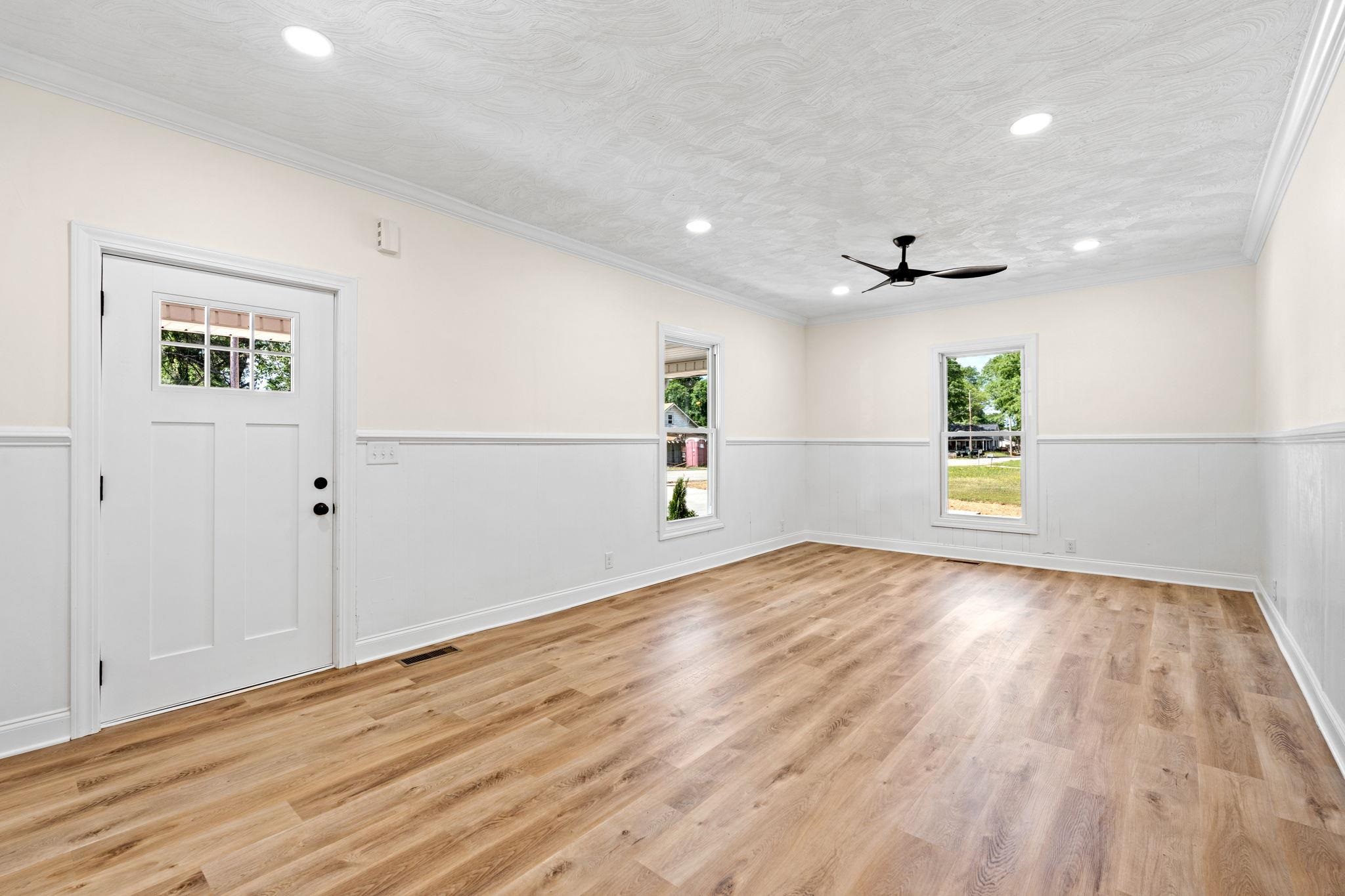 444 W Peachtree Street Property Photo 21