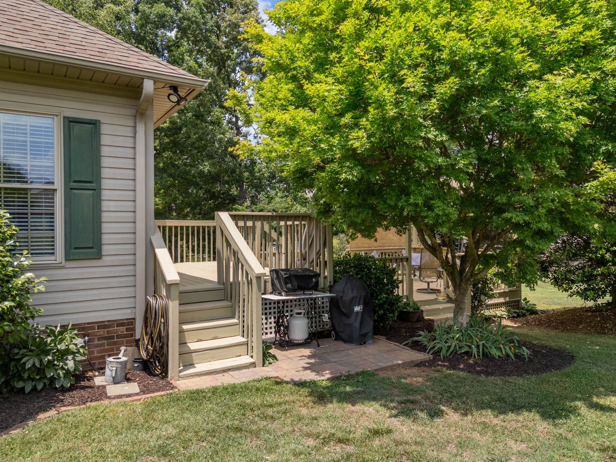 519 Planters Rest Property Photo 5