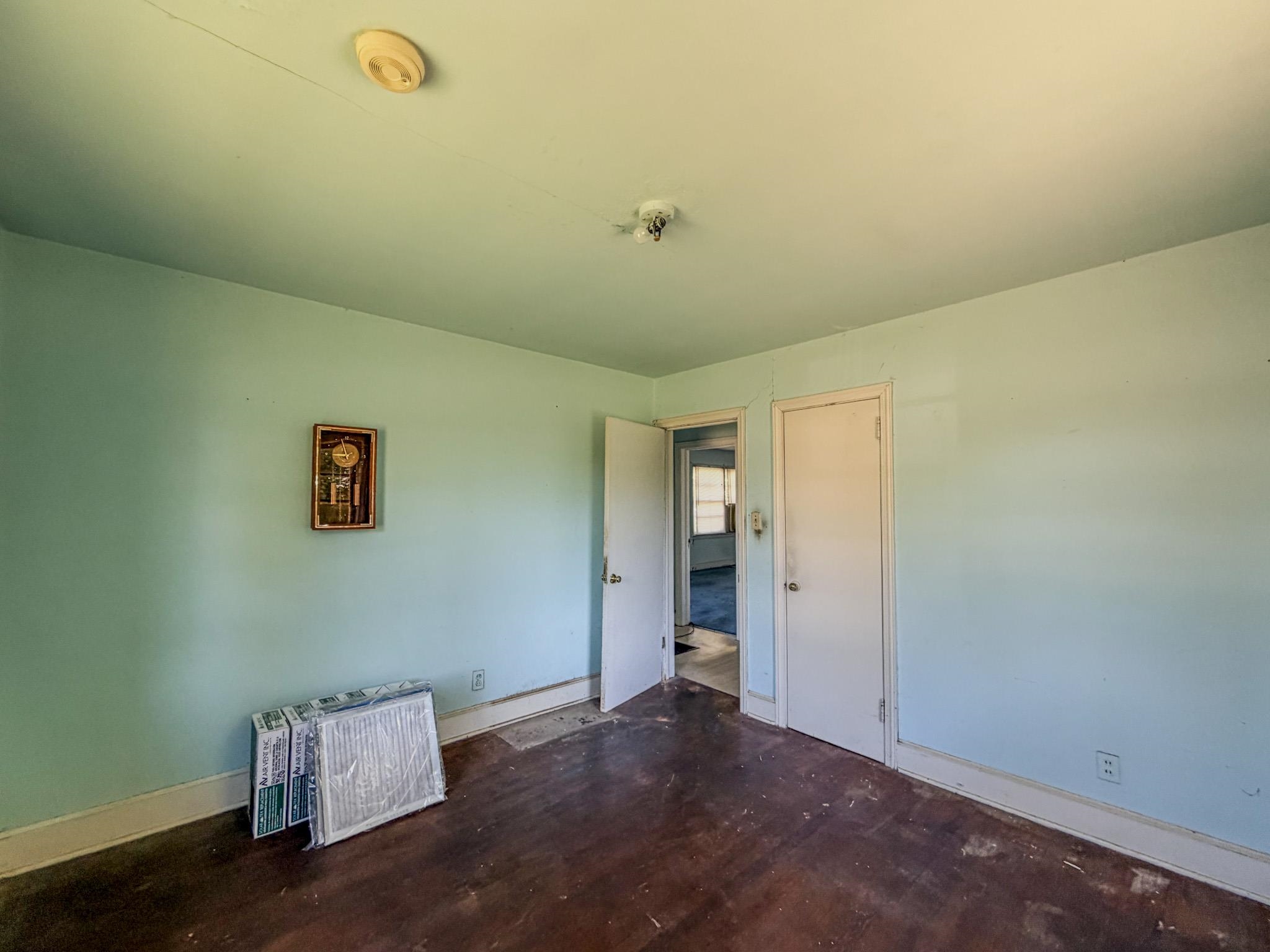 929 Mt Gallant Drive Property Photo 13