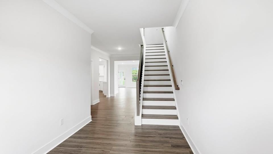 1005 Gresham Place Property Photo 5