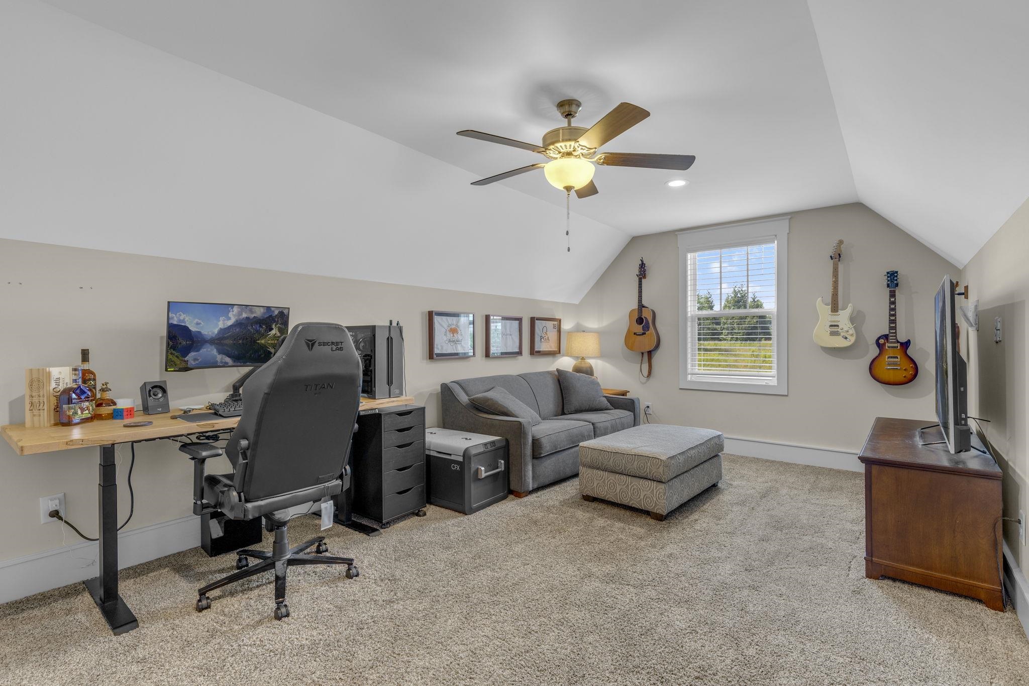 813 Olivine Court Property Photo 26