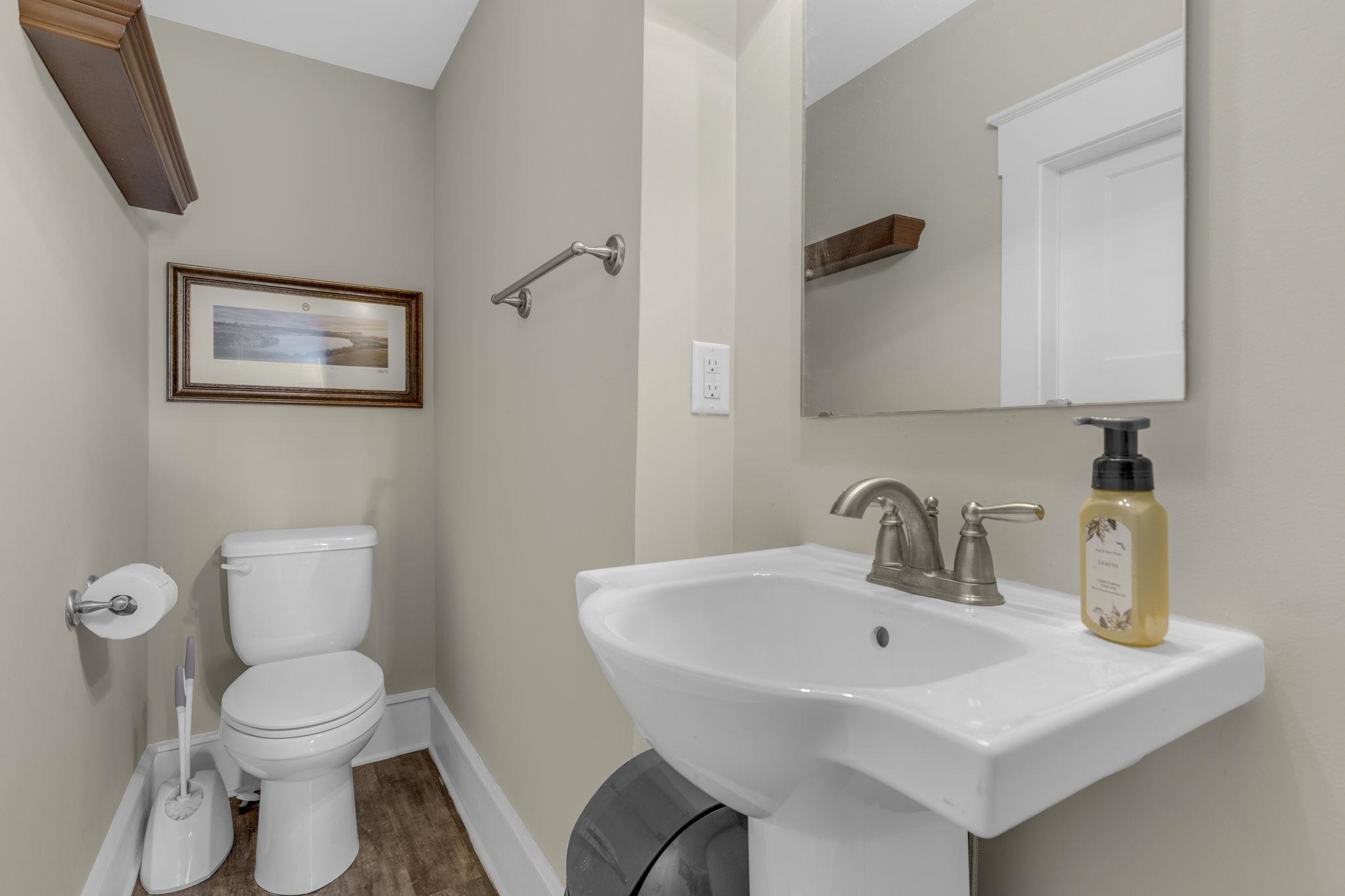 813 Olivine Court Property Photo 28