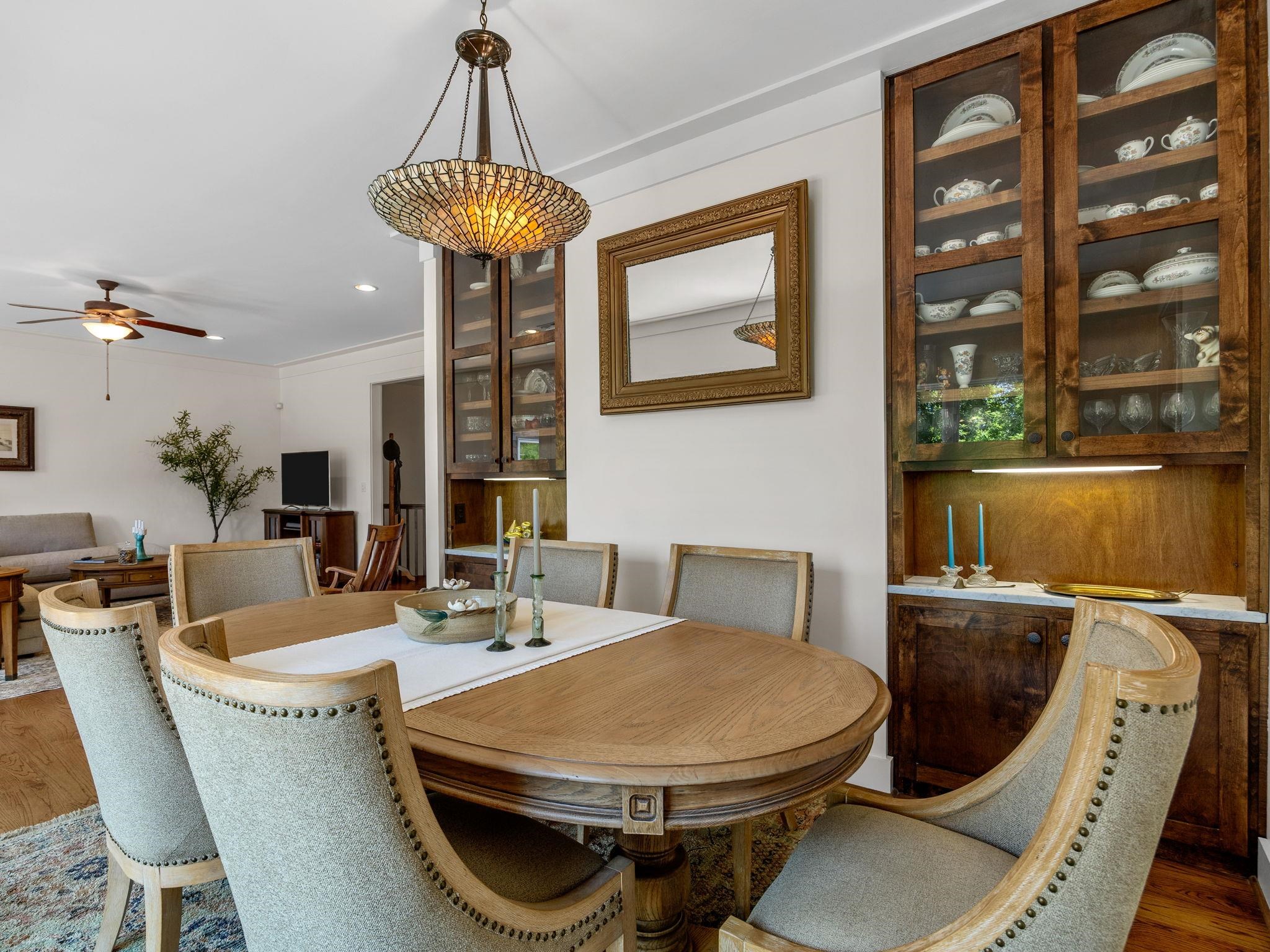 181 Lakeshore Drive Property Photo 9