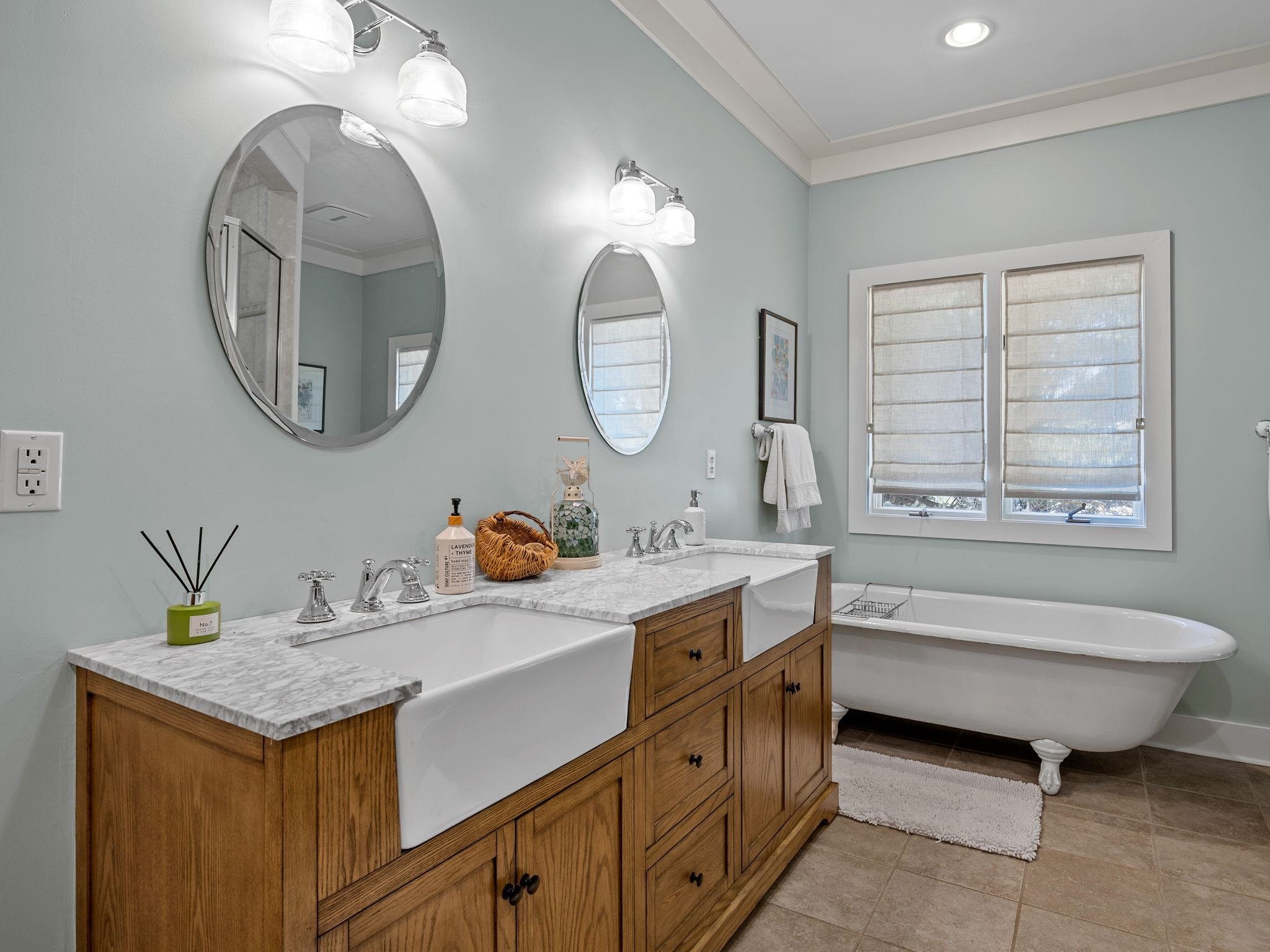 181 Lakeshore Drive Property Photo 20
