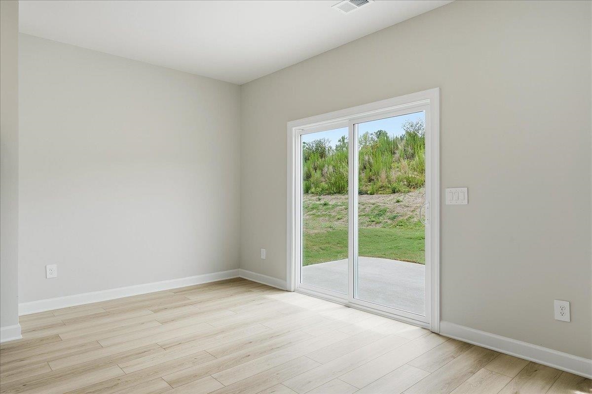 1529 Switchback Circle Property Photo 7