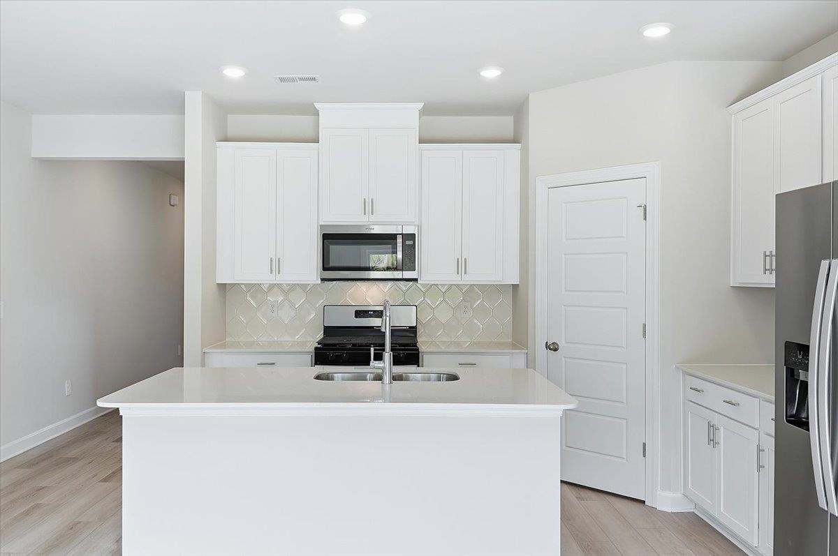 1529 Switchback Circle Property Photo 13