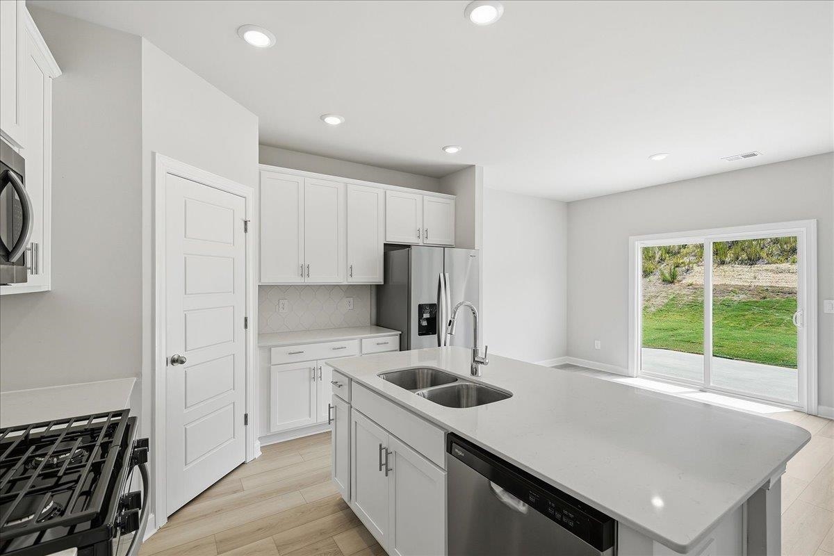1529 Switchback Circle Property Photo 14