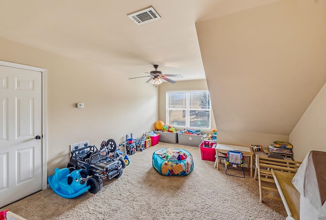 622 Willowtree Way Property Photo 46