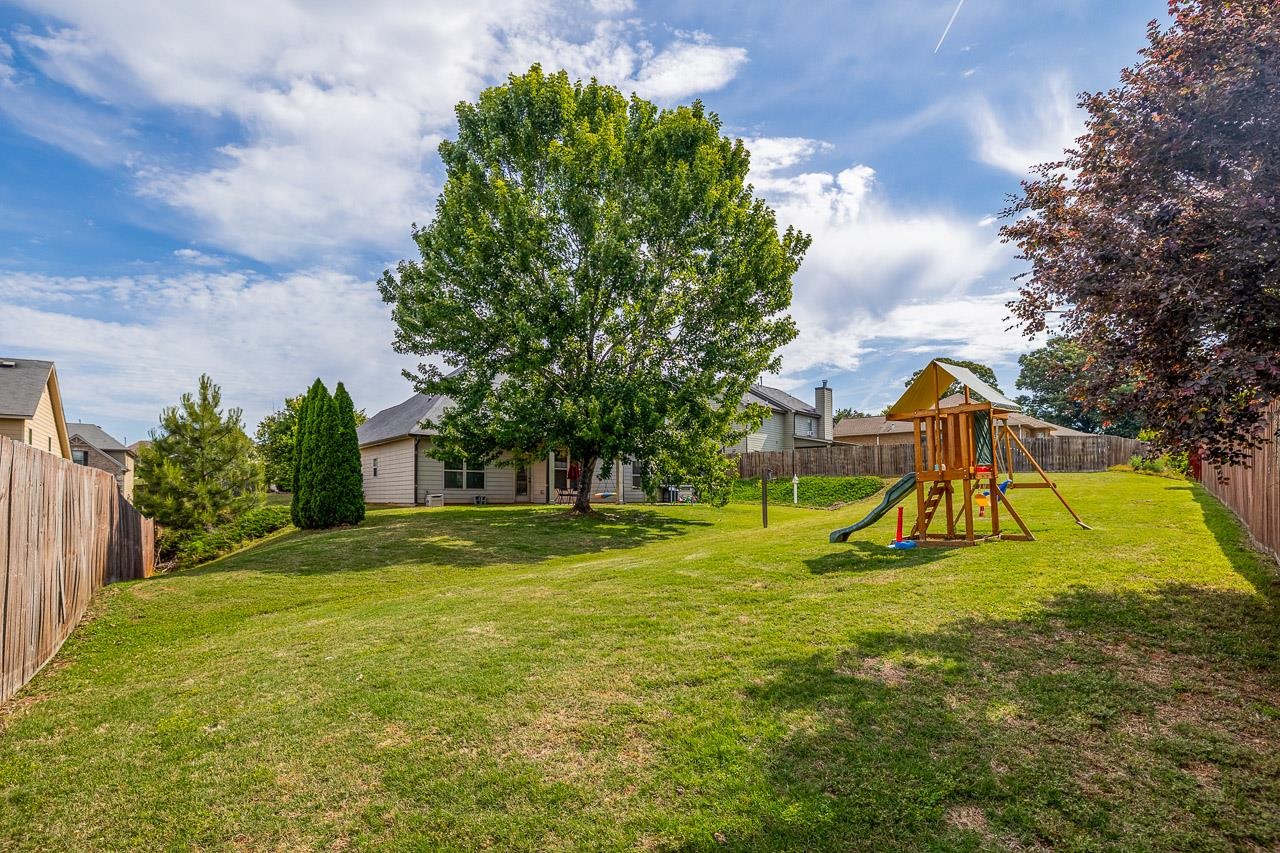 622 Willowtree Way Property Photo 49