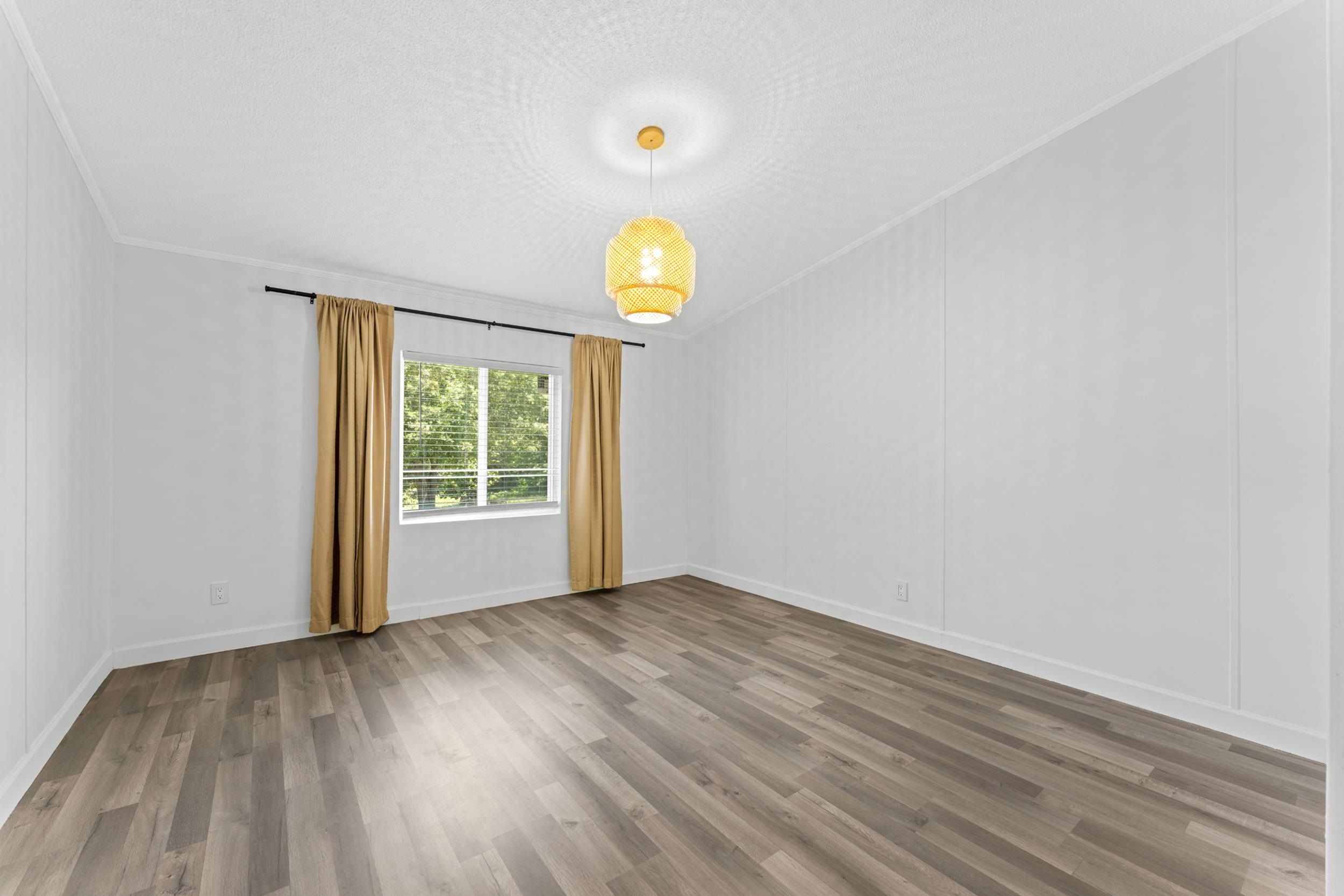 256 Caston Circle Property Photo 13