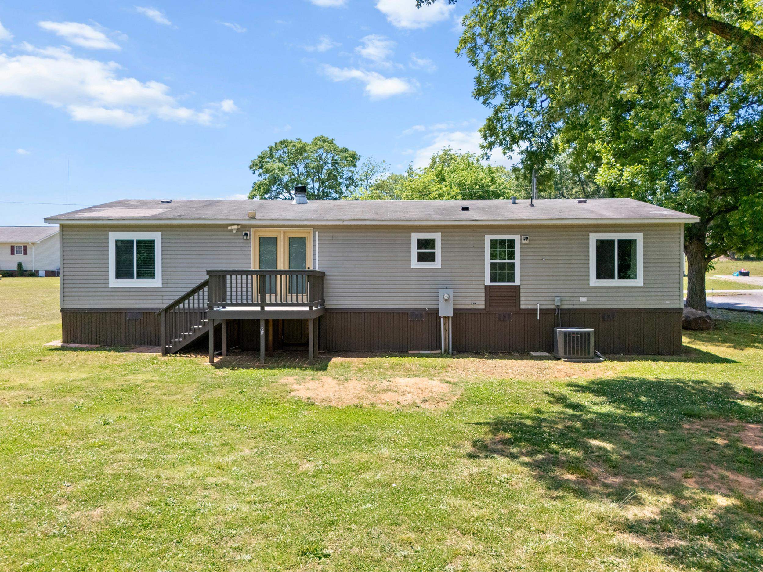256 Caston Circle Property Photo 27