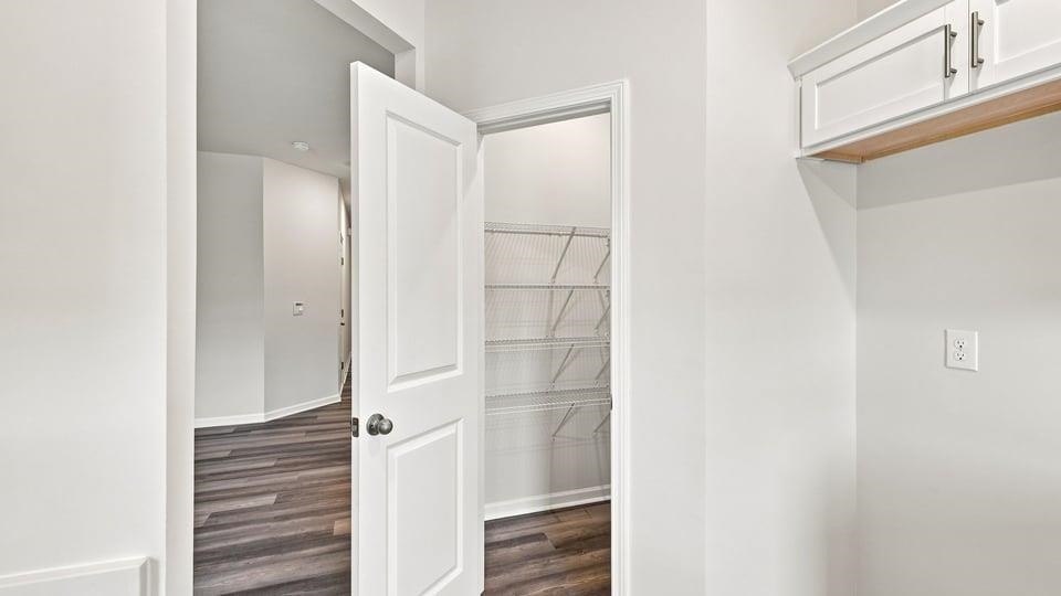 3453 Hunters Brook Drive Property Photo 17