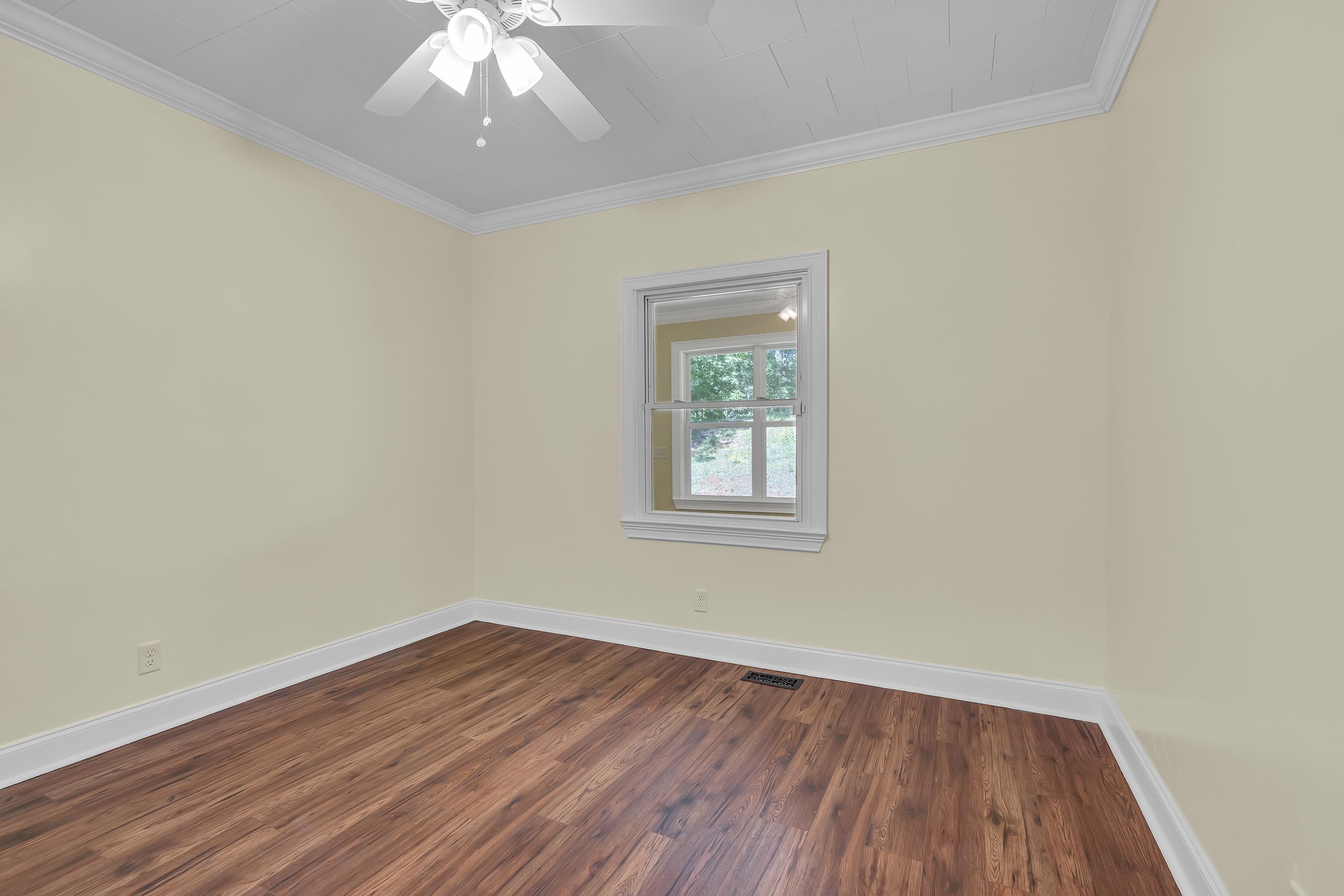 2561 Whitestone Road Property Photo 15