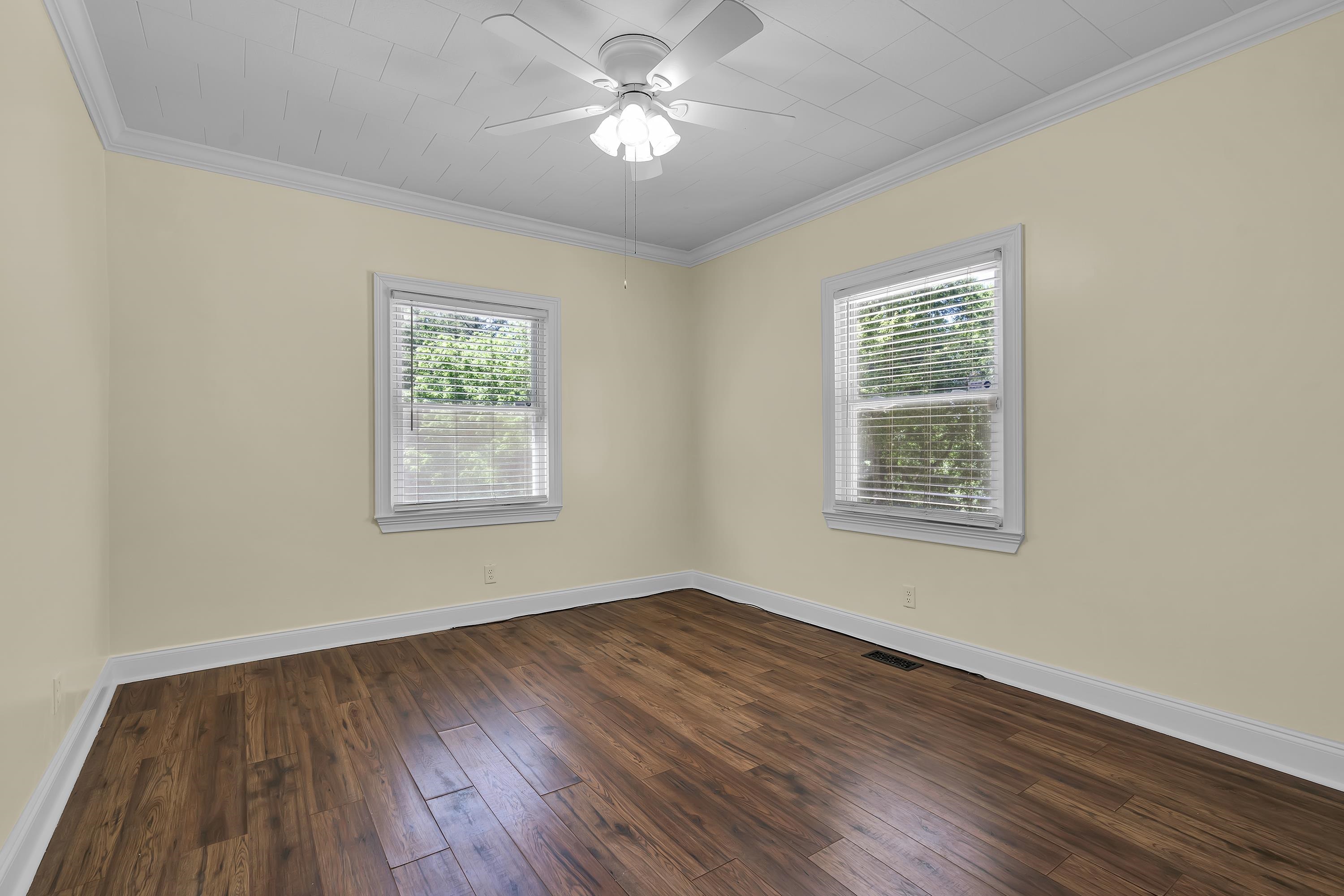 2561 Whitestone Road Property Photo 17