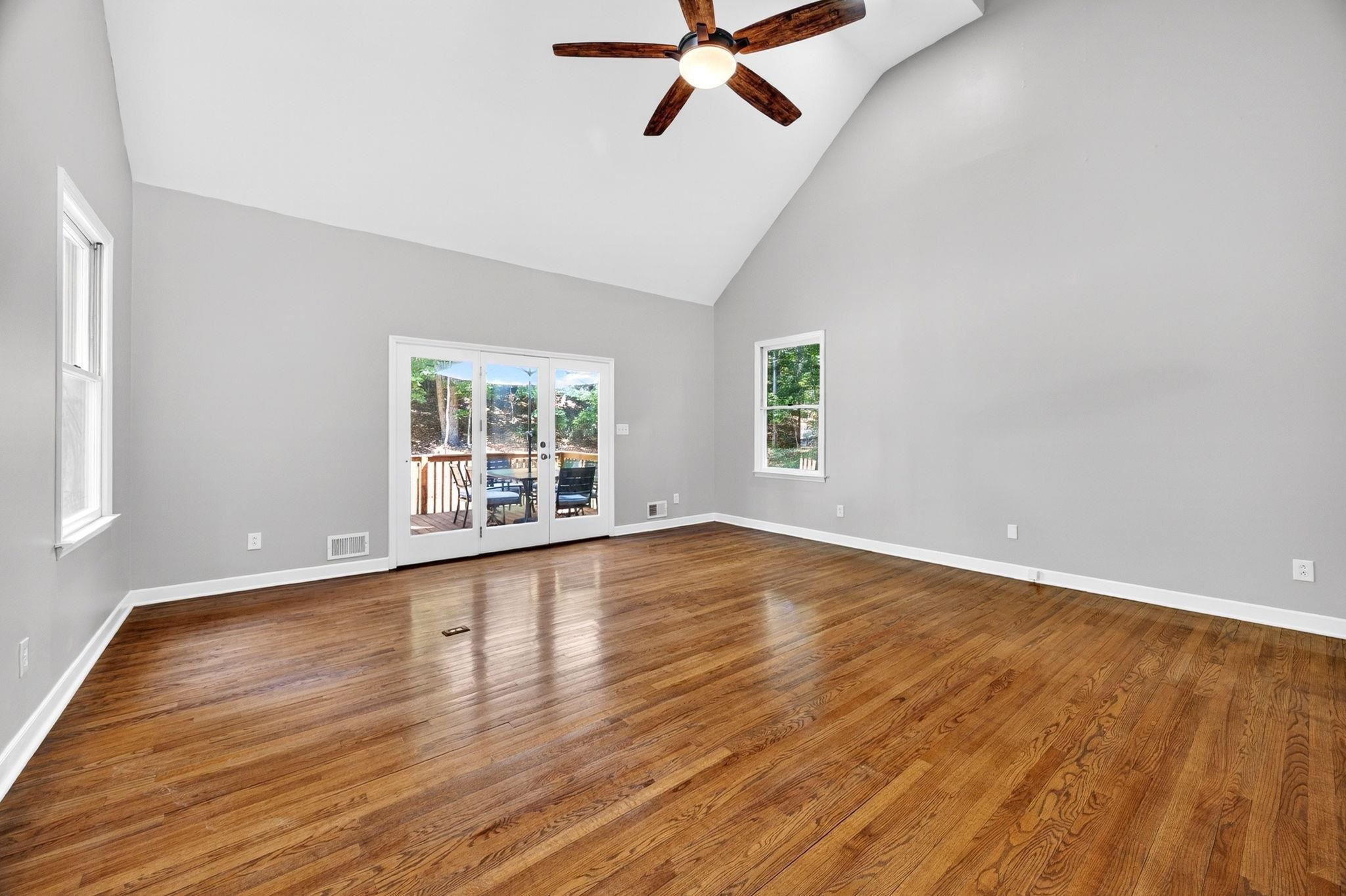 14 Mockingbird Ct Property Photo 9