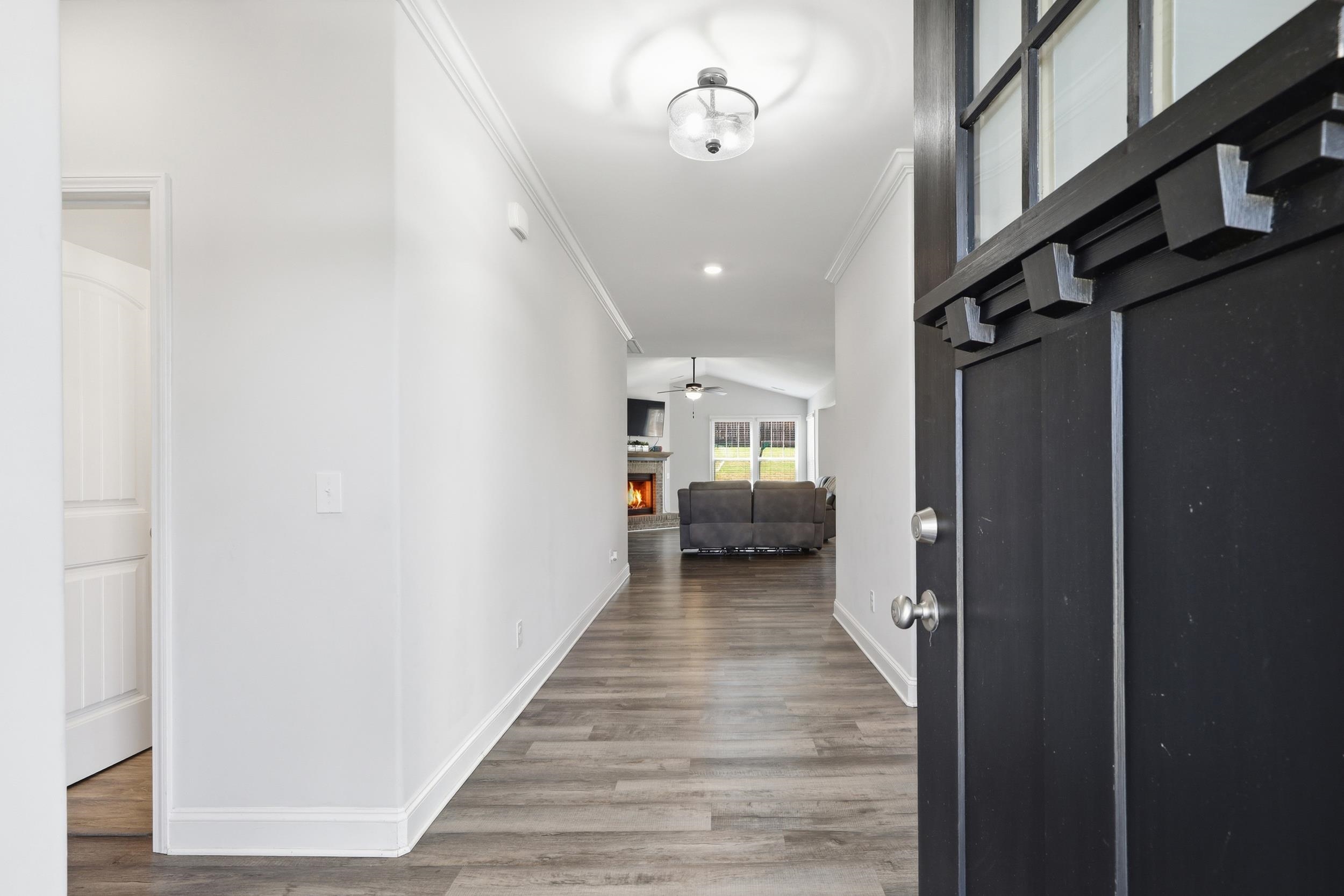 204 Claridge Way Property Photo 4