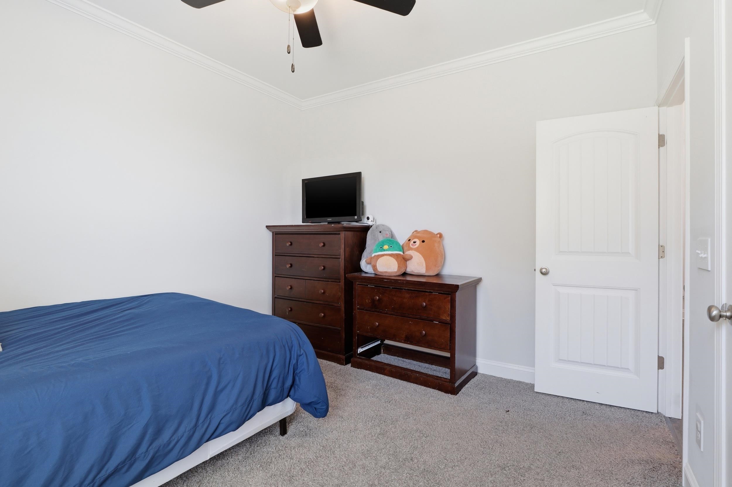 204 Claridge Way Property Photo 20