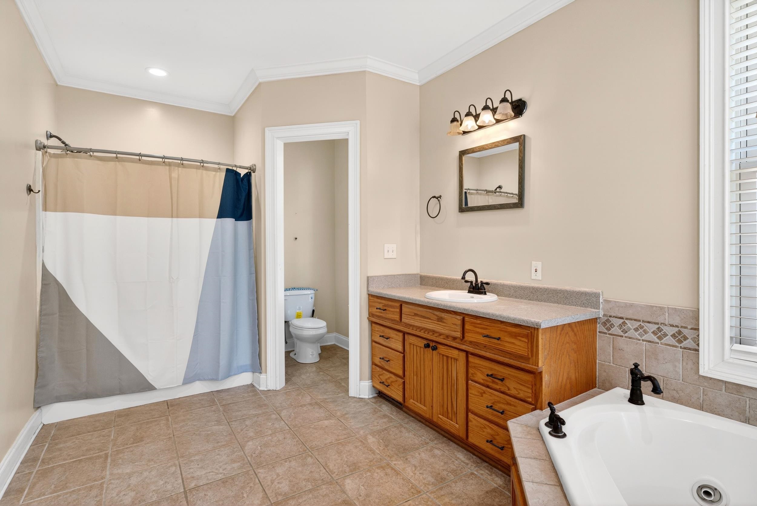 278 Holden Dr Property Photo 22