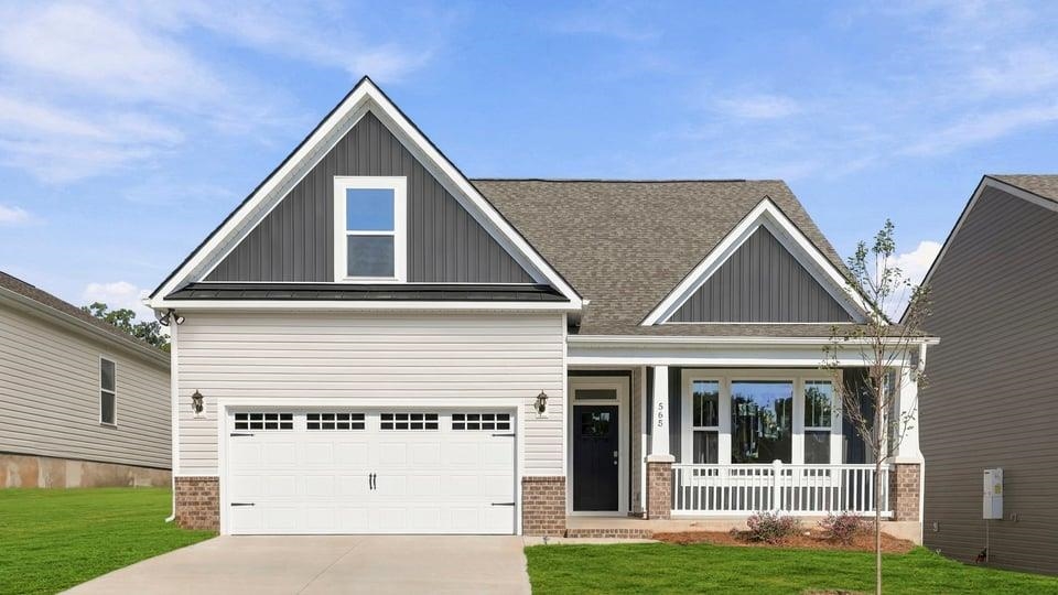 565 Landseer Drive Property Photo 1