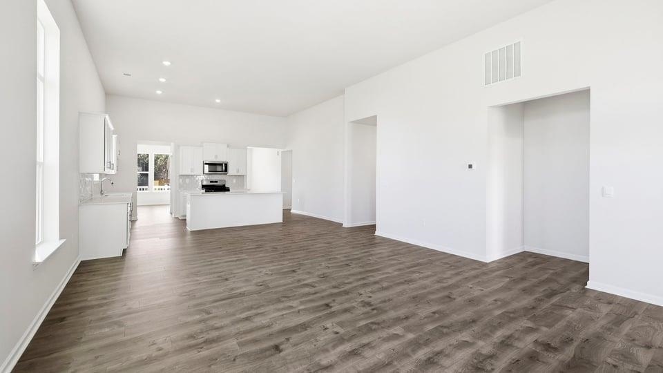 565 Landseer Drive Property Photo 11
