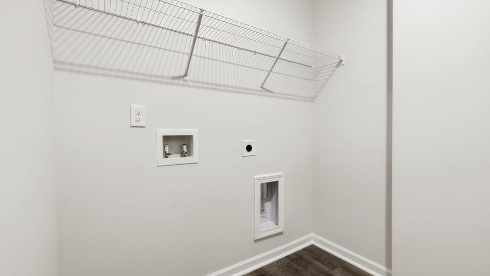 565 Landseer Drive Property Photo 35