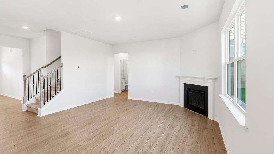 569 Landseer Drive Property Photo 9